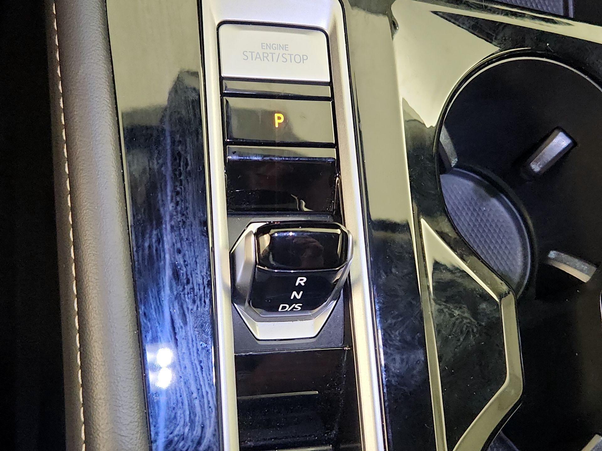 Thumbnail: 2025 Volkswagen Atlas - 17