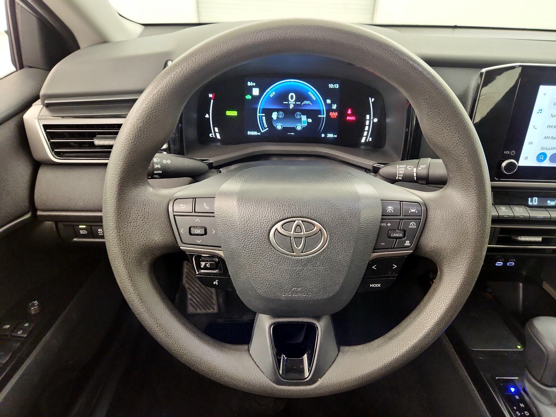 Thumbnail: 2025 Toyota Camry - 10