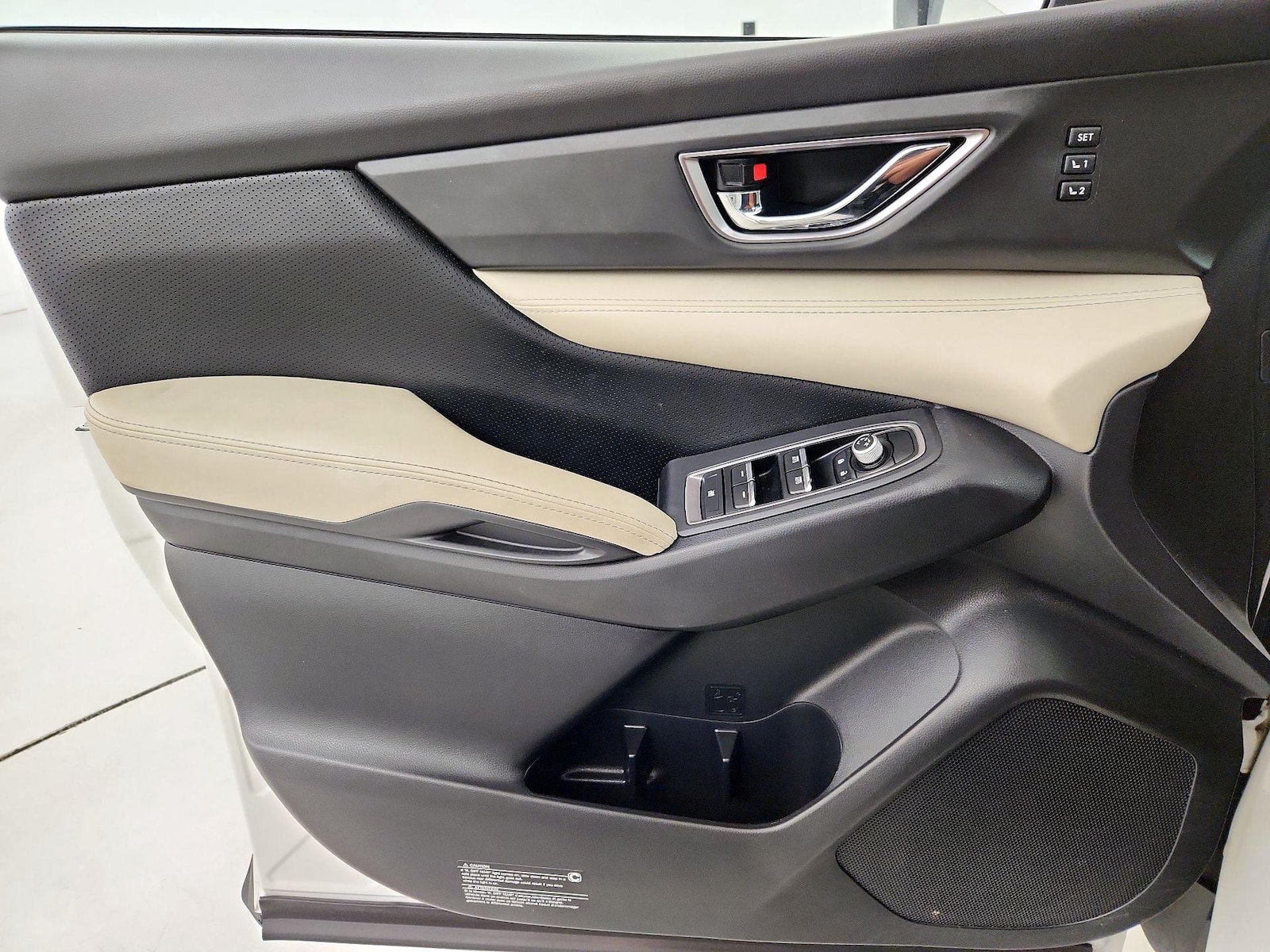 2023 Subaru Ascent Limited - Photo 13