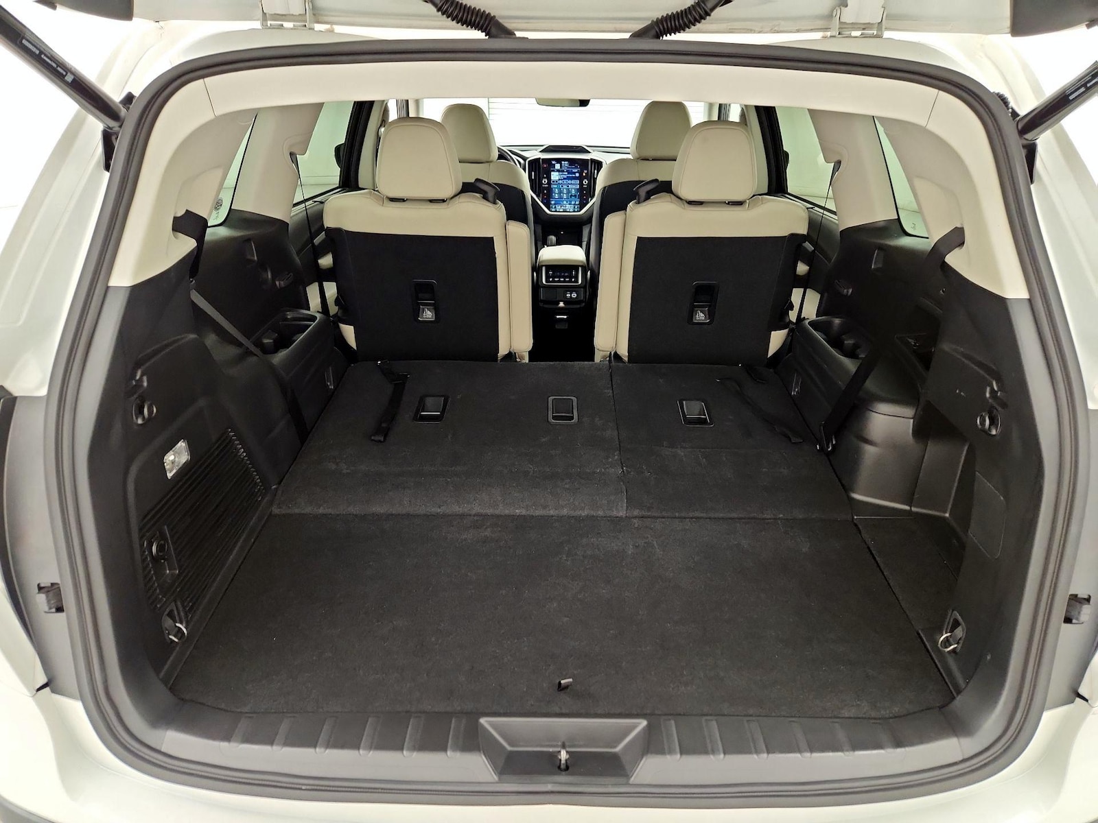 2023 Subaru Ascent Limited - Photo 23