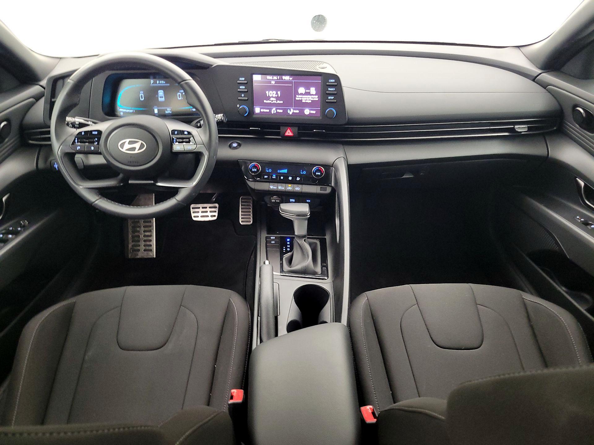 Thumbnail: 2025 Hyundai Elantra - 9