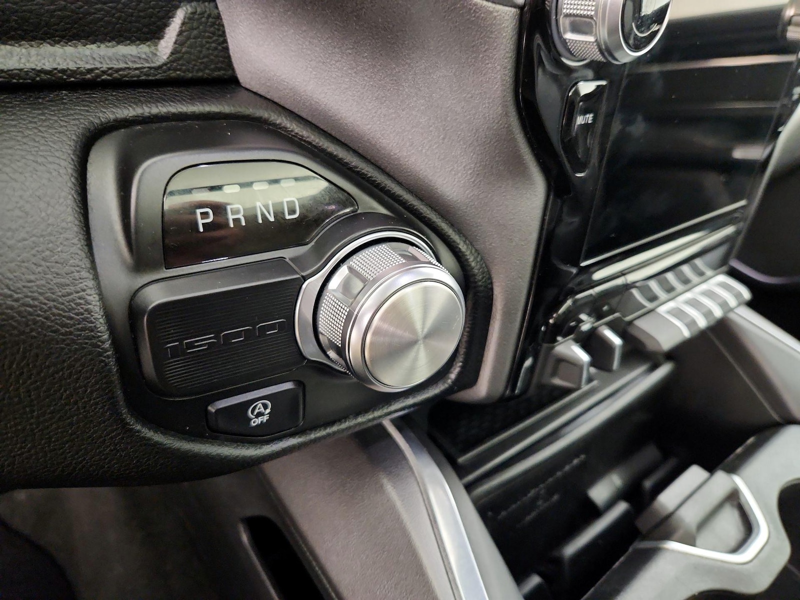 2021 RAM Ram 1500 Pickup Laramie - Photo 19