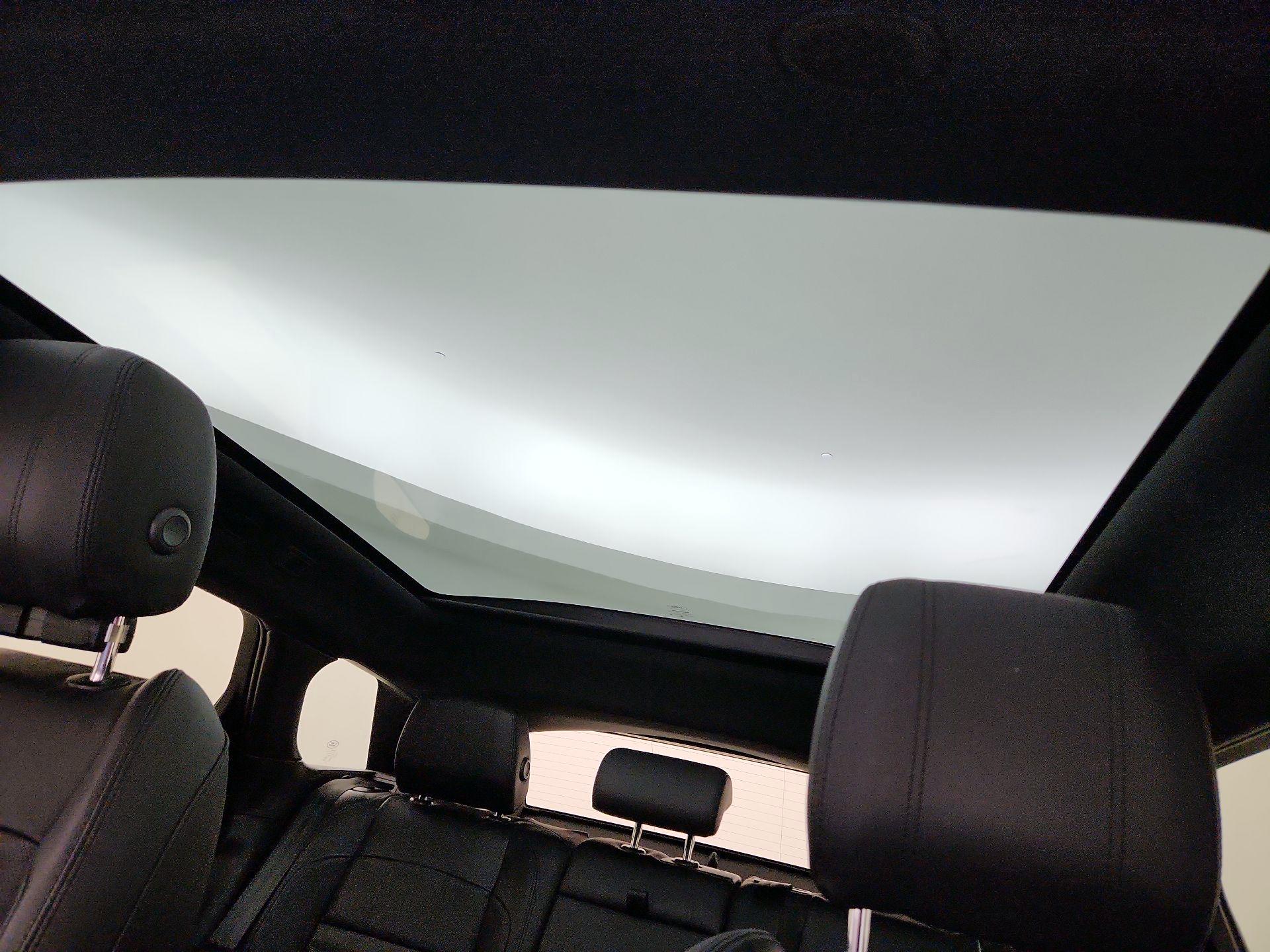 Thumbnail: 2021 Land Rover Range Rover Evoque - 20