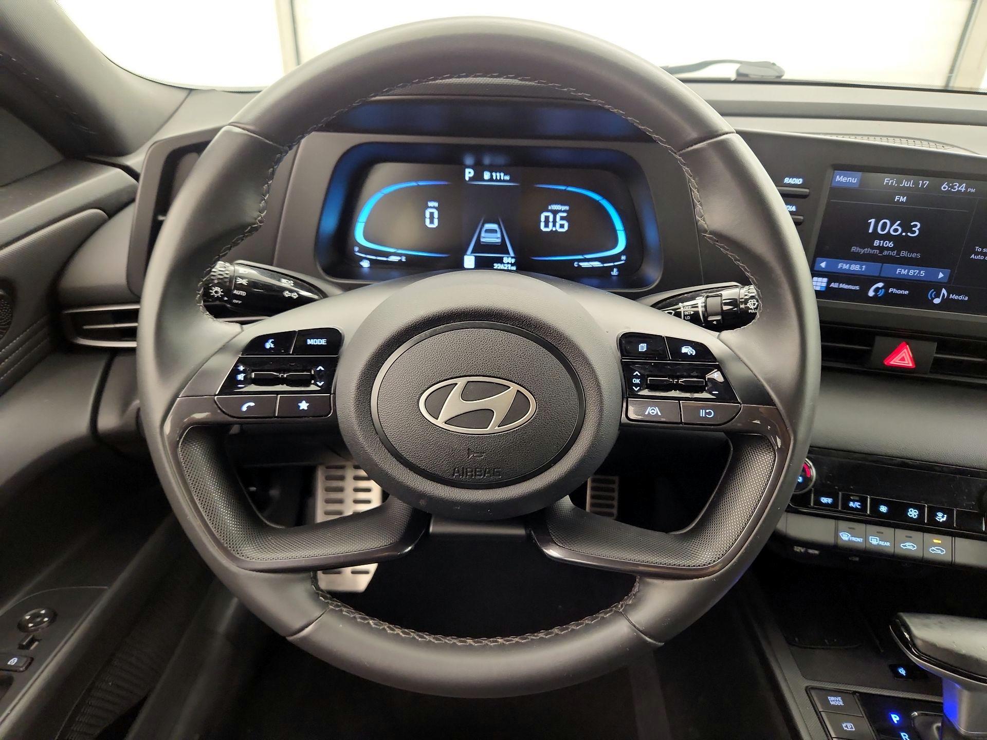Thumbnail: 2025 Hyundai Elantra - 10