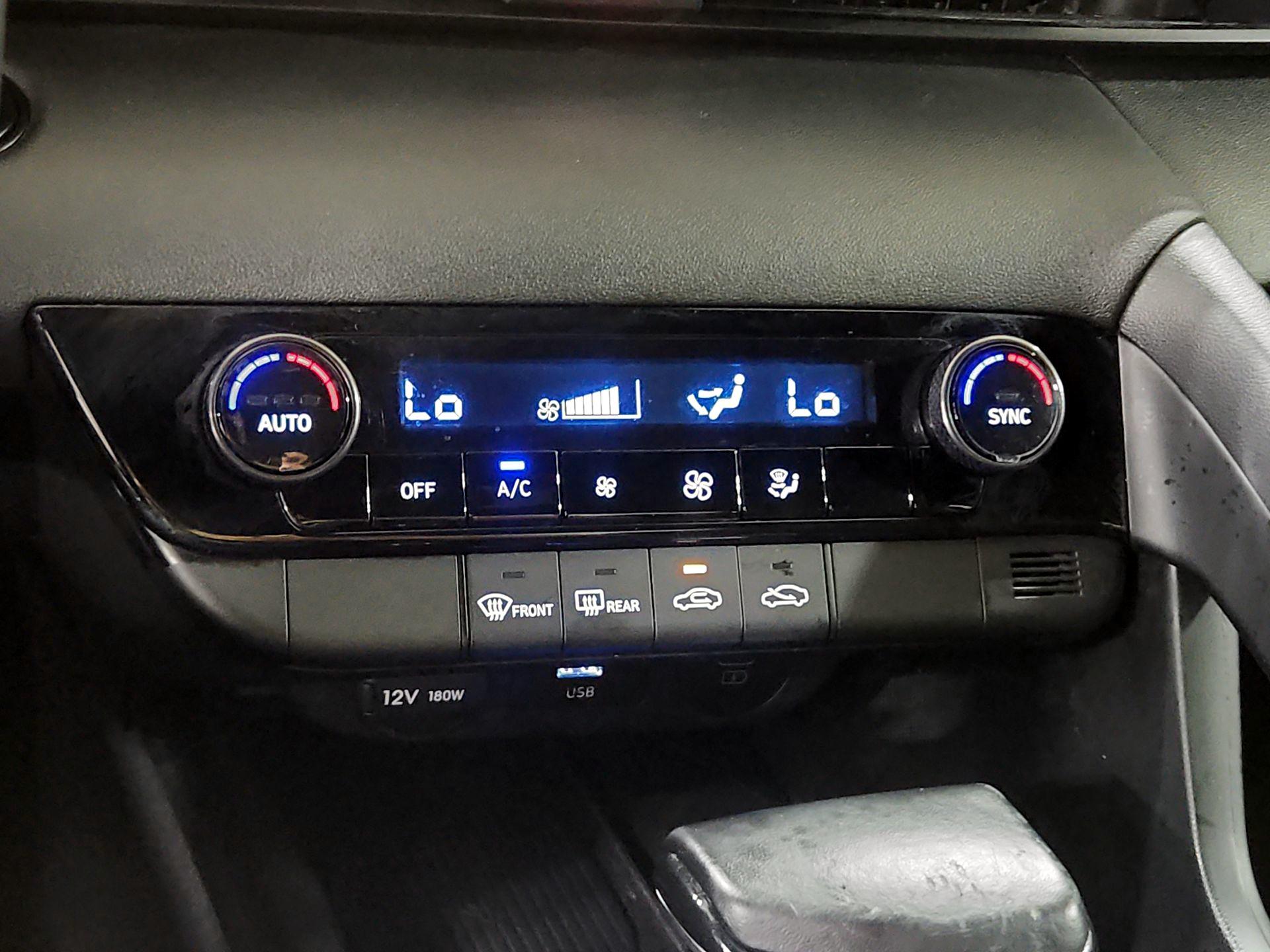 Thumbnail: 2025 Hyundai Elantra - 16