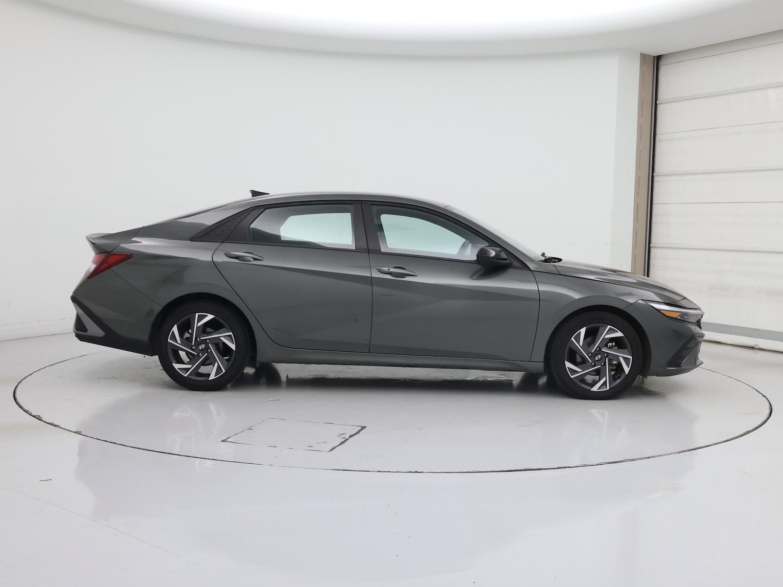 2025 Hyundai Elantra SEL - Photo 8
