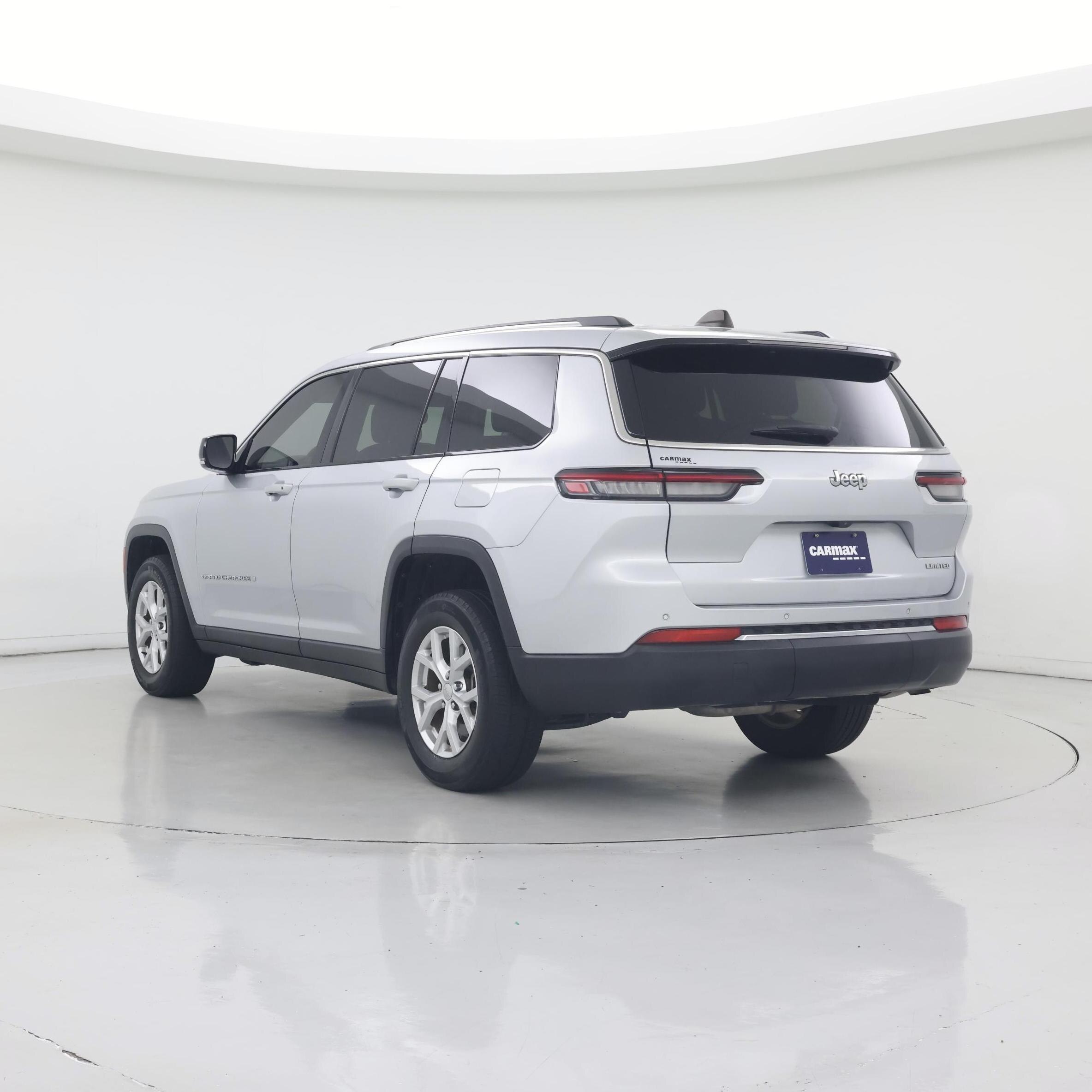Thumbnail: 2023 Jeep Grand Cherokee L - 2