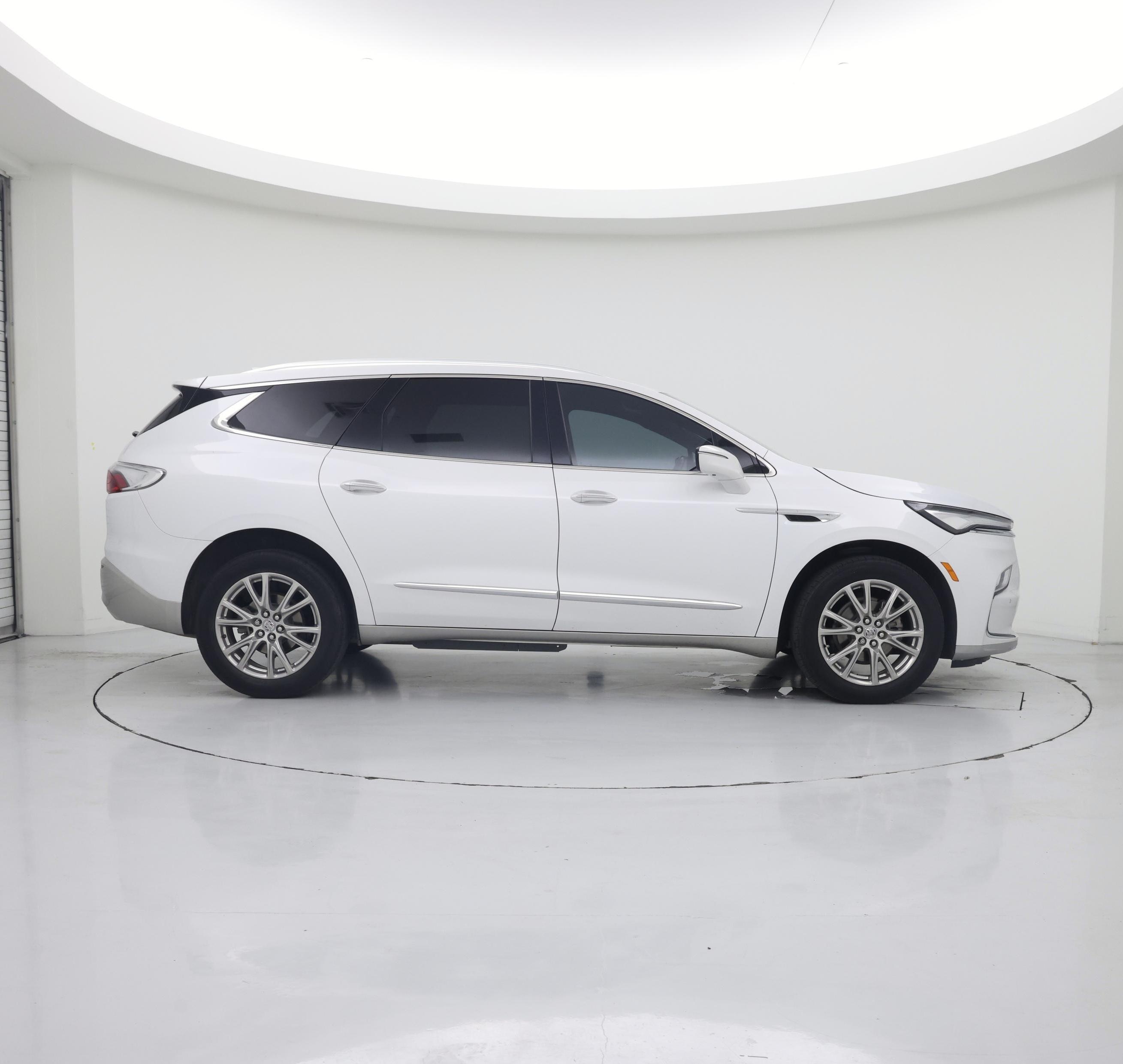 Thumbnail: 2023 Buick Enclave - 7