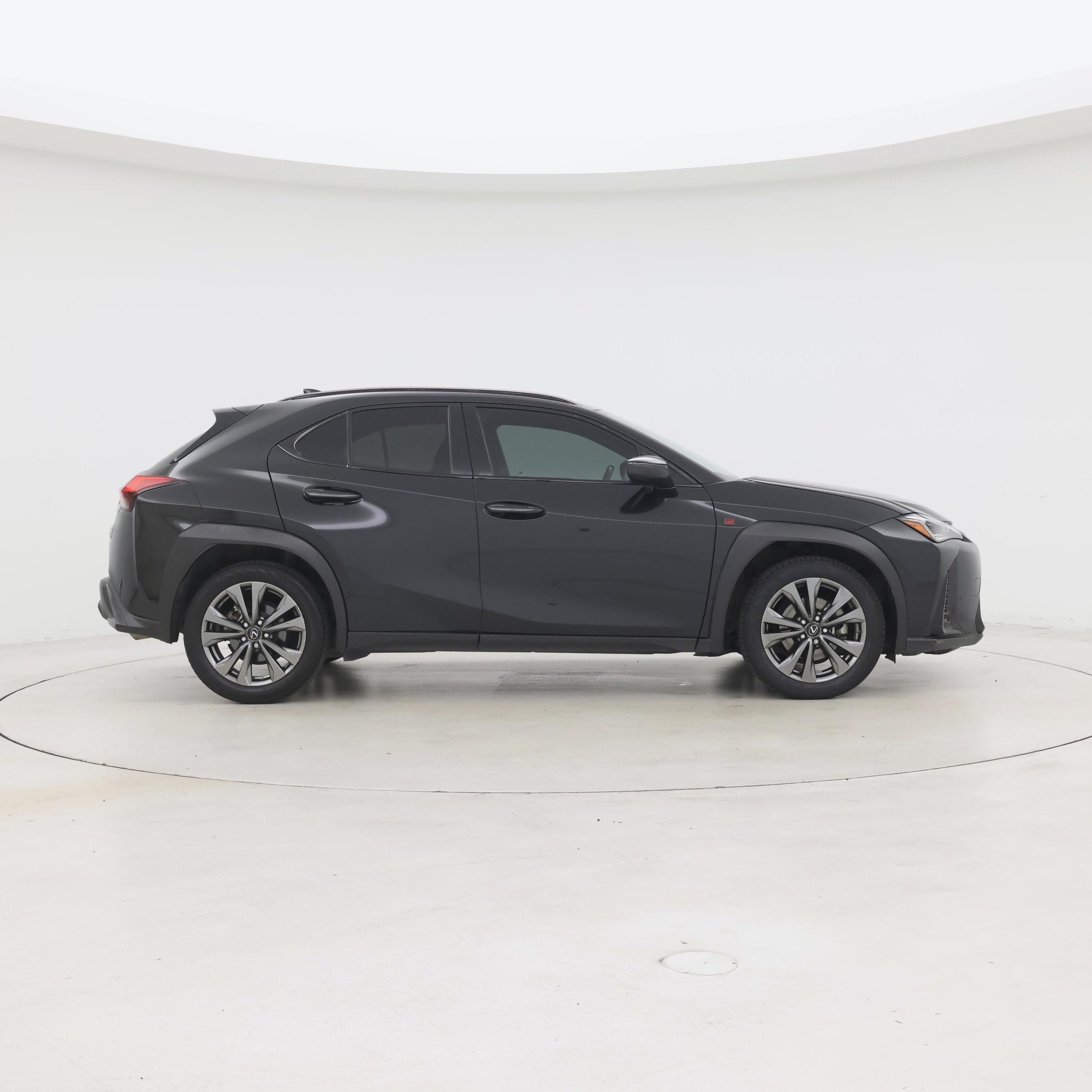 Thumbnail: 2021 Lexus UX - 7