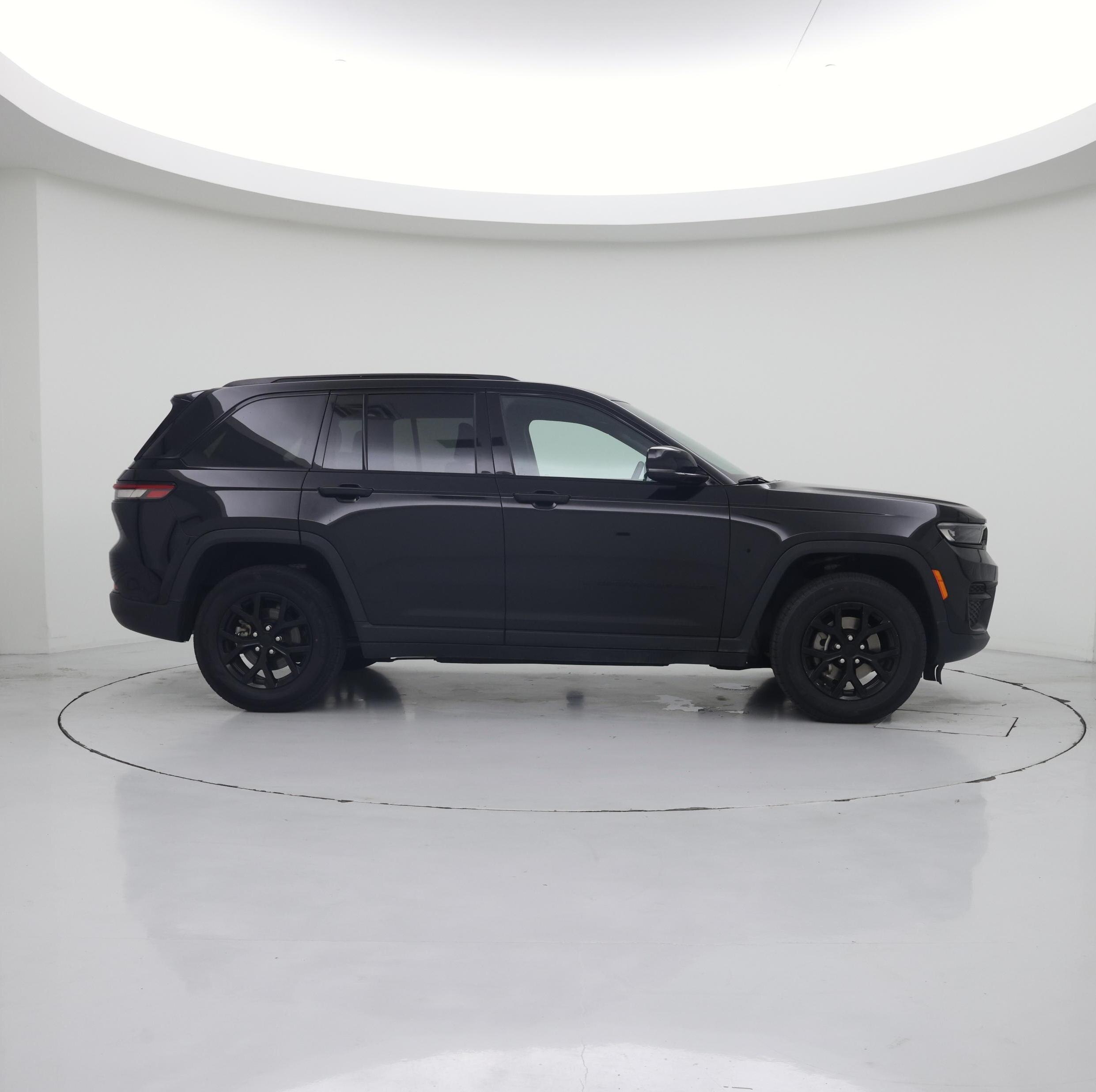Thumbnail: 2024 Jeep Grand Cherokee - 7