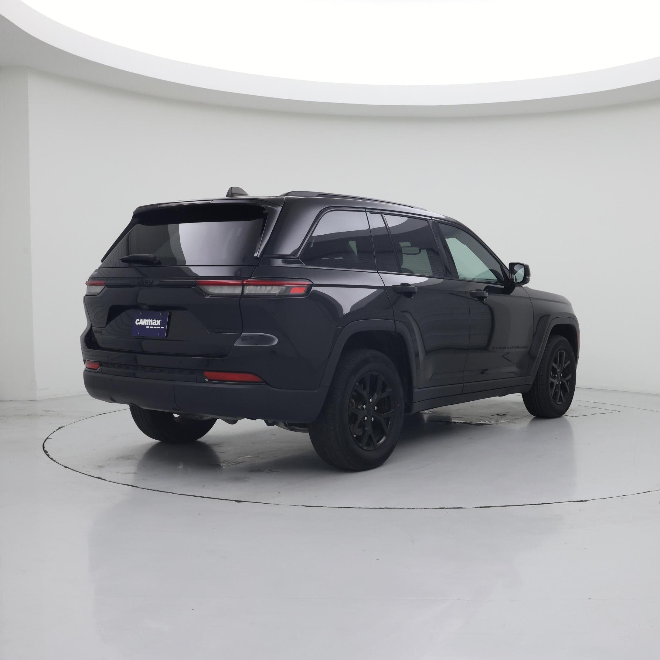 Thumbnail: 2024 Jeep Grand Cherokee - 8