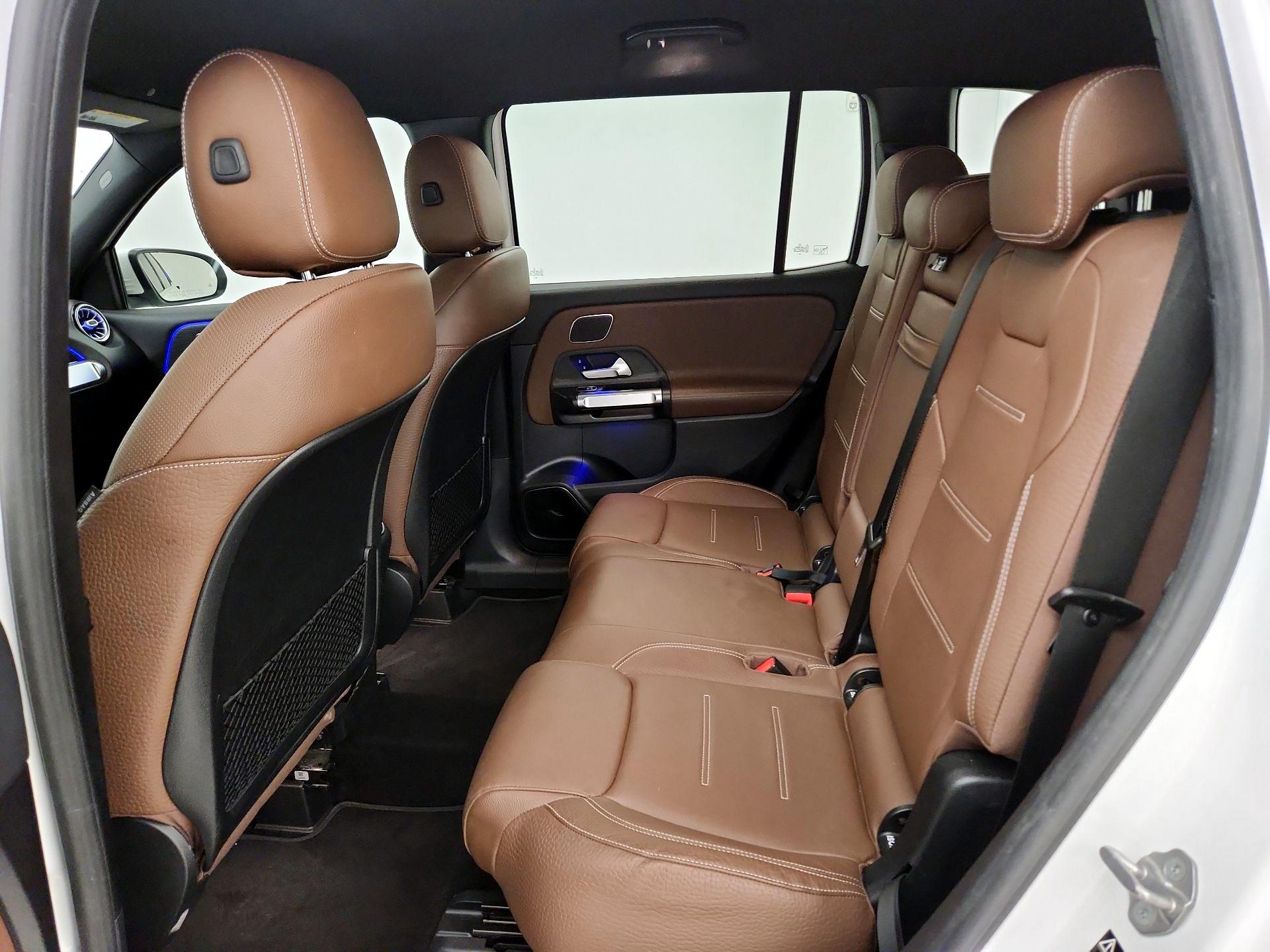 Thumbnail: 2021 Mercedes-Benz GLB - 19