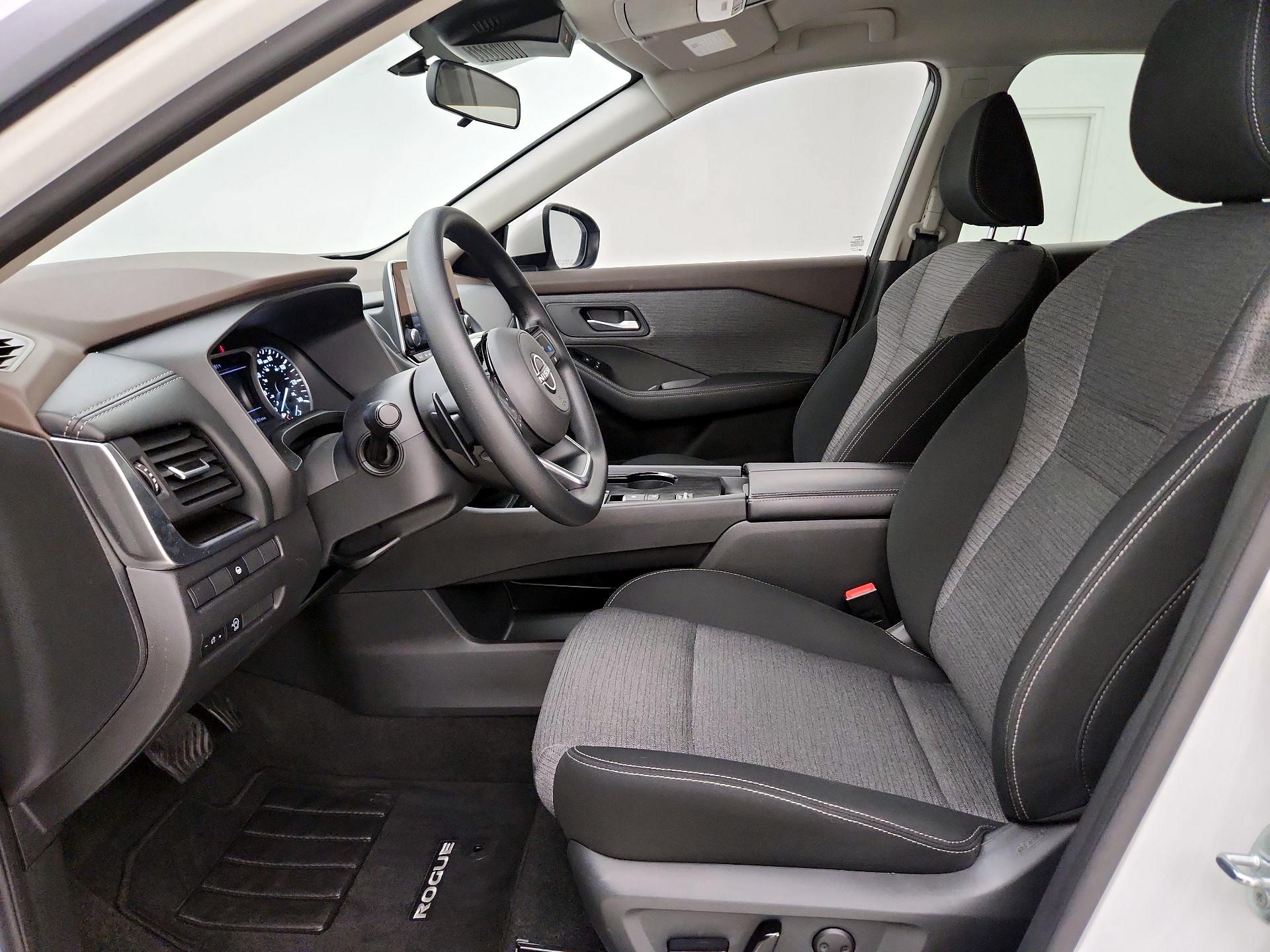 Thumbnail: 2023 Nissan Rogue - 11
