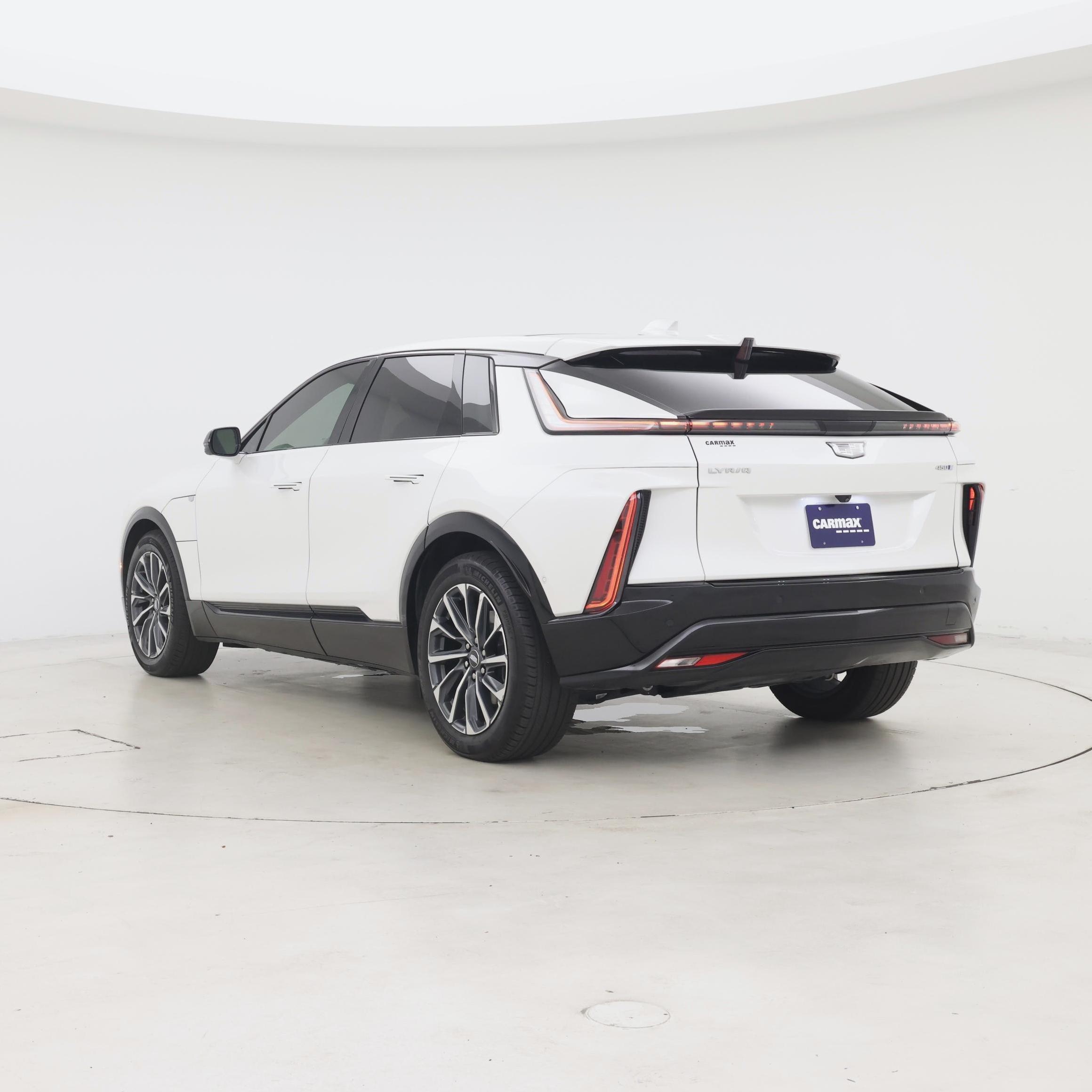Thumbnail: 2024 Cadillac Lyriq - 2