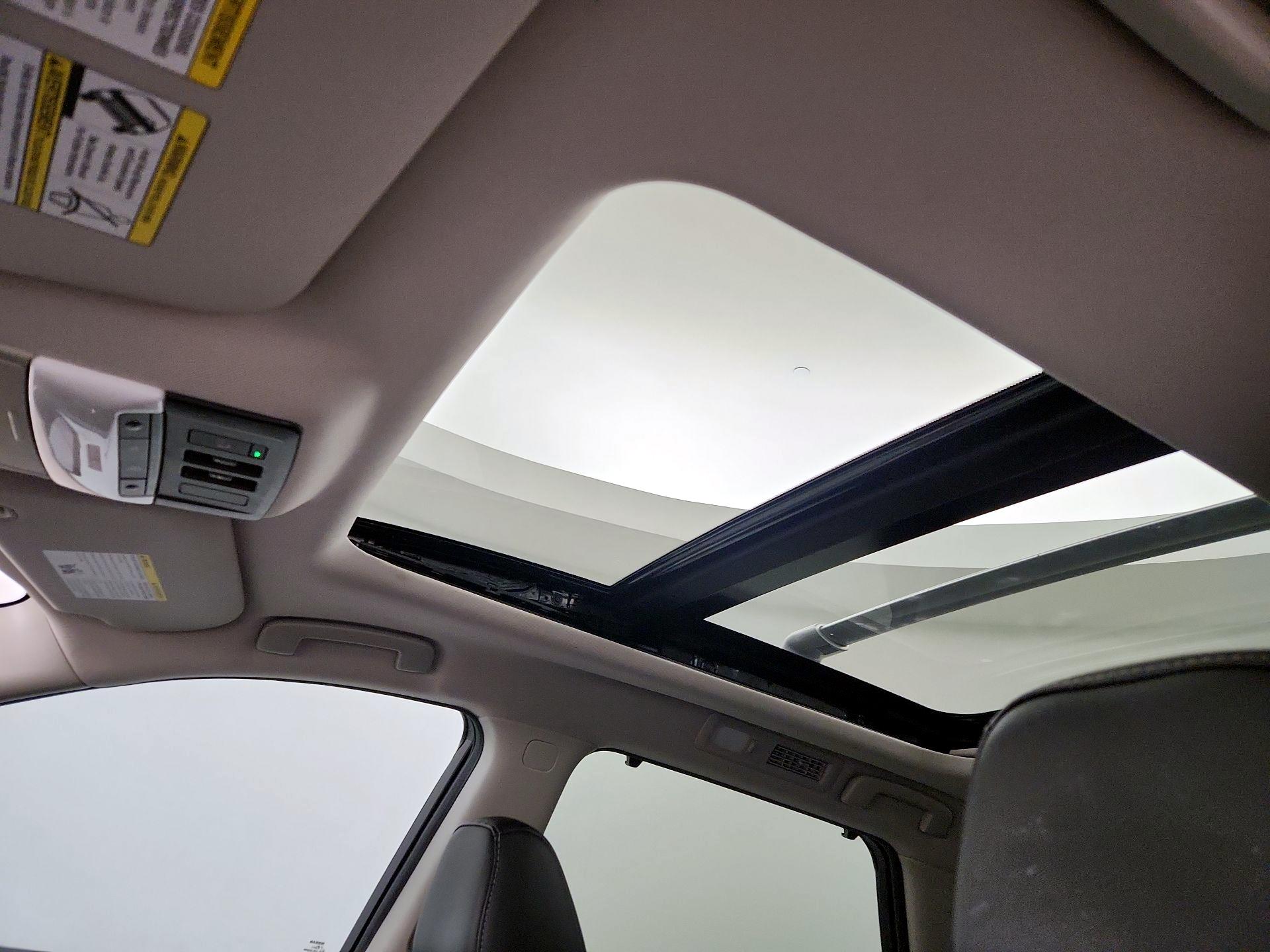 Thumbnail: 2024 Nissan Pathfinder - 20