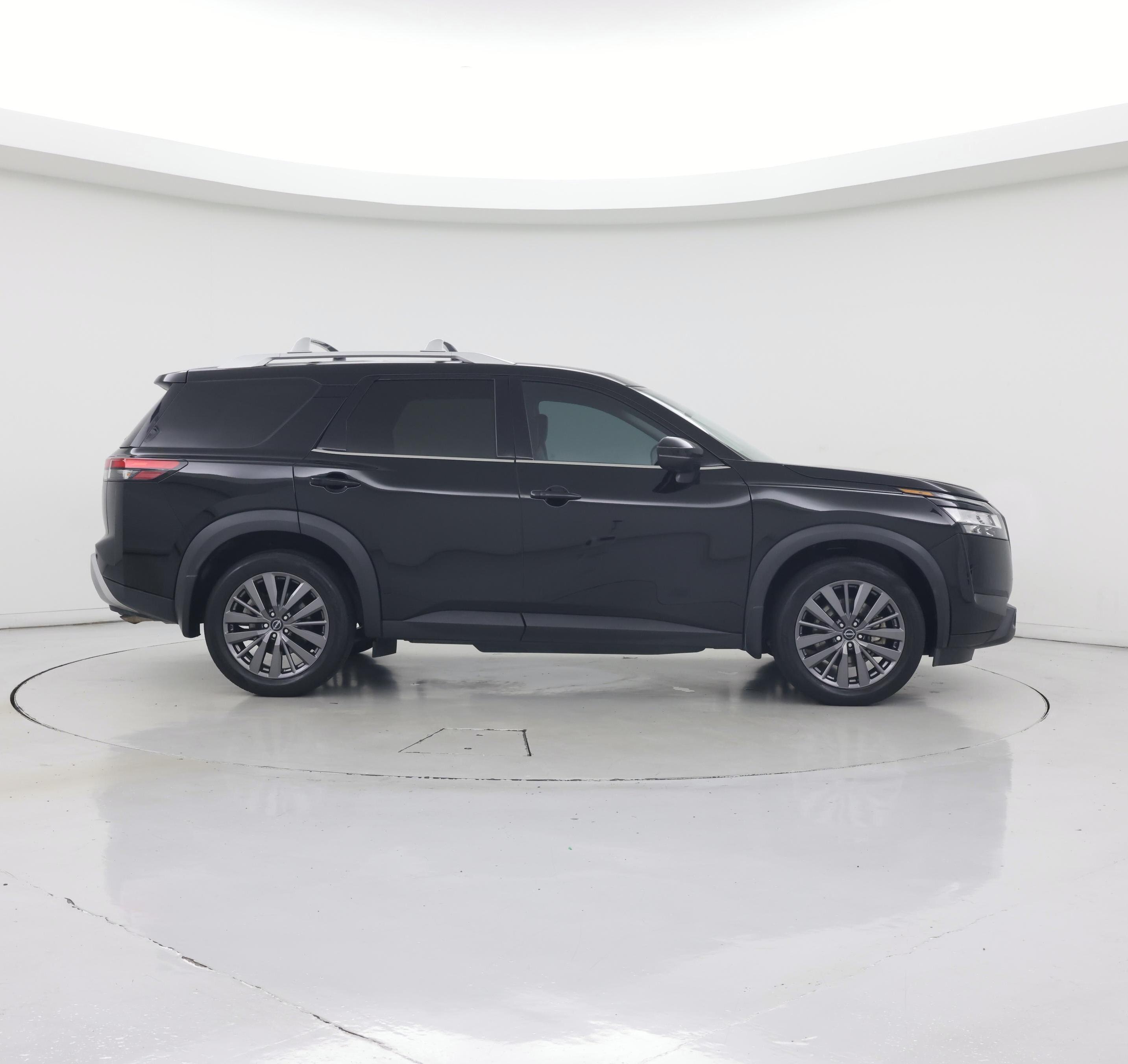 Thumbnail: 2024 Nissan Pathfinder - 7