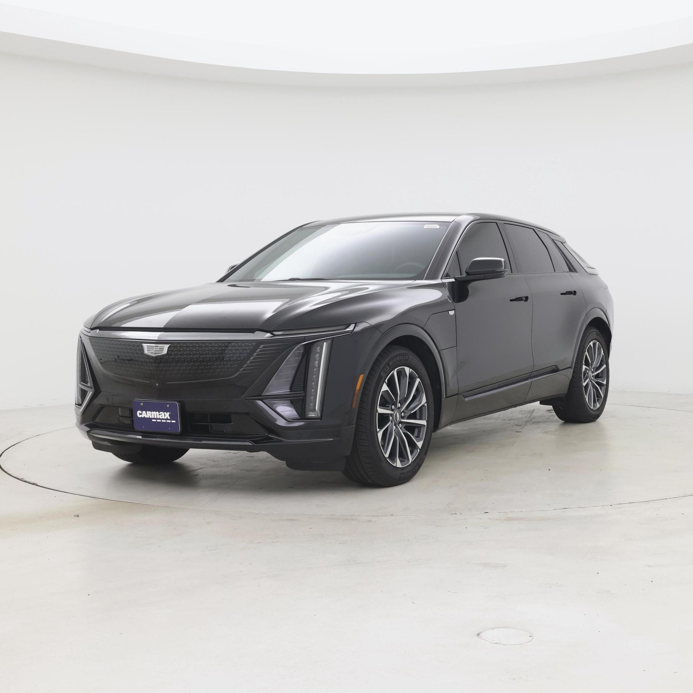 Thumbnail: 2024 Cadillac Lyriq - 4