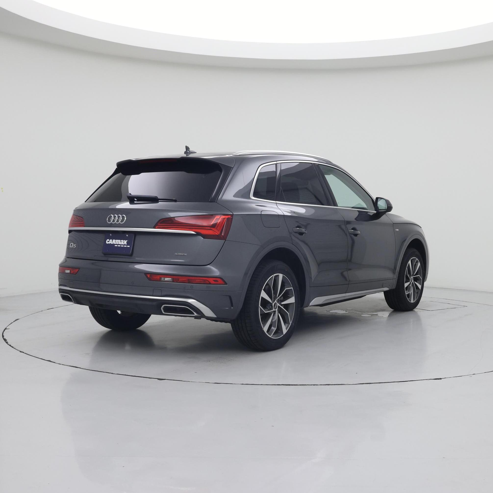 Thumbnail: 2023 Audi Q5 - 8