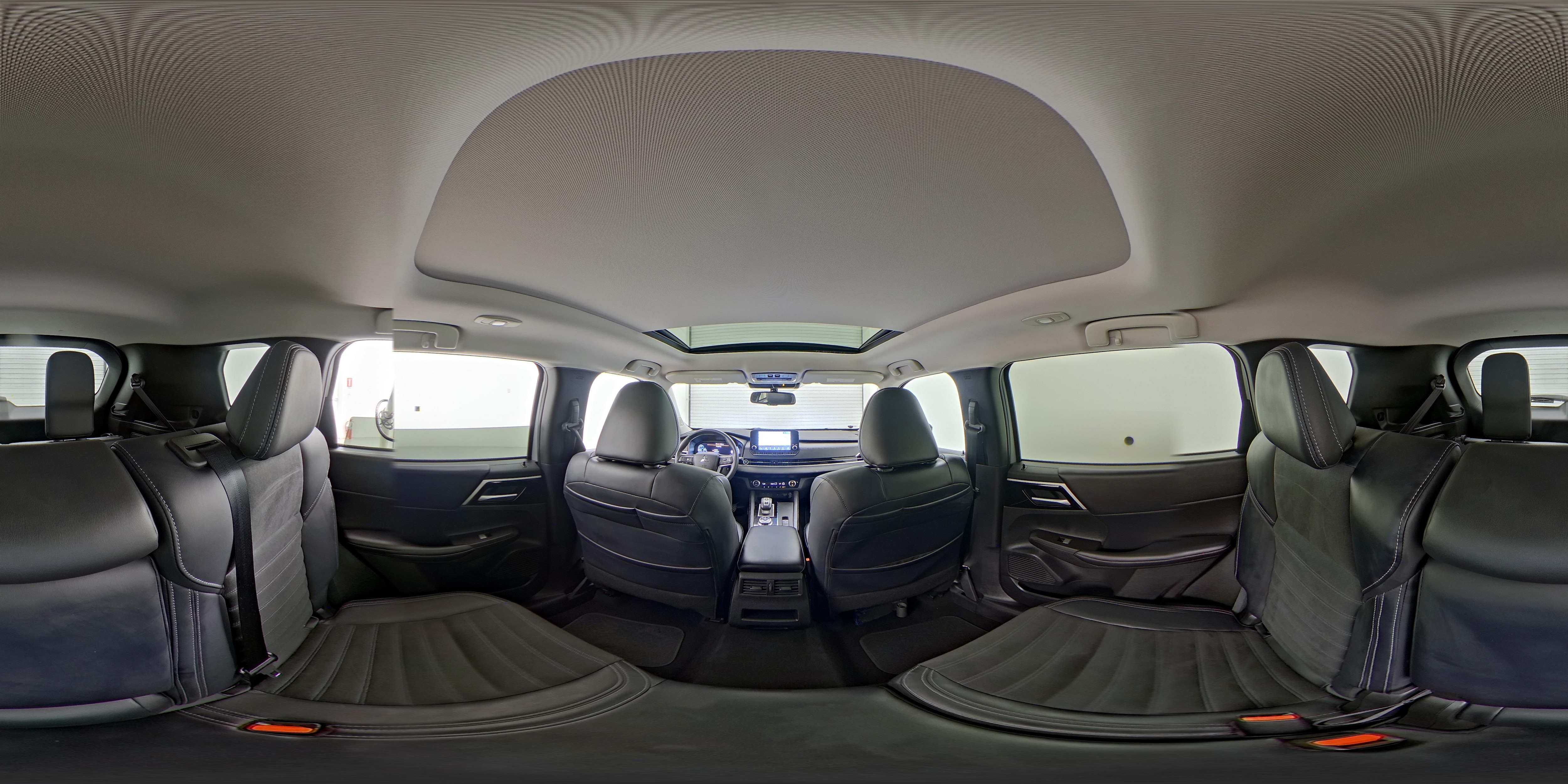 2024 Mitsubishi Outlander SE - Photo 28
