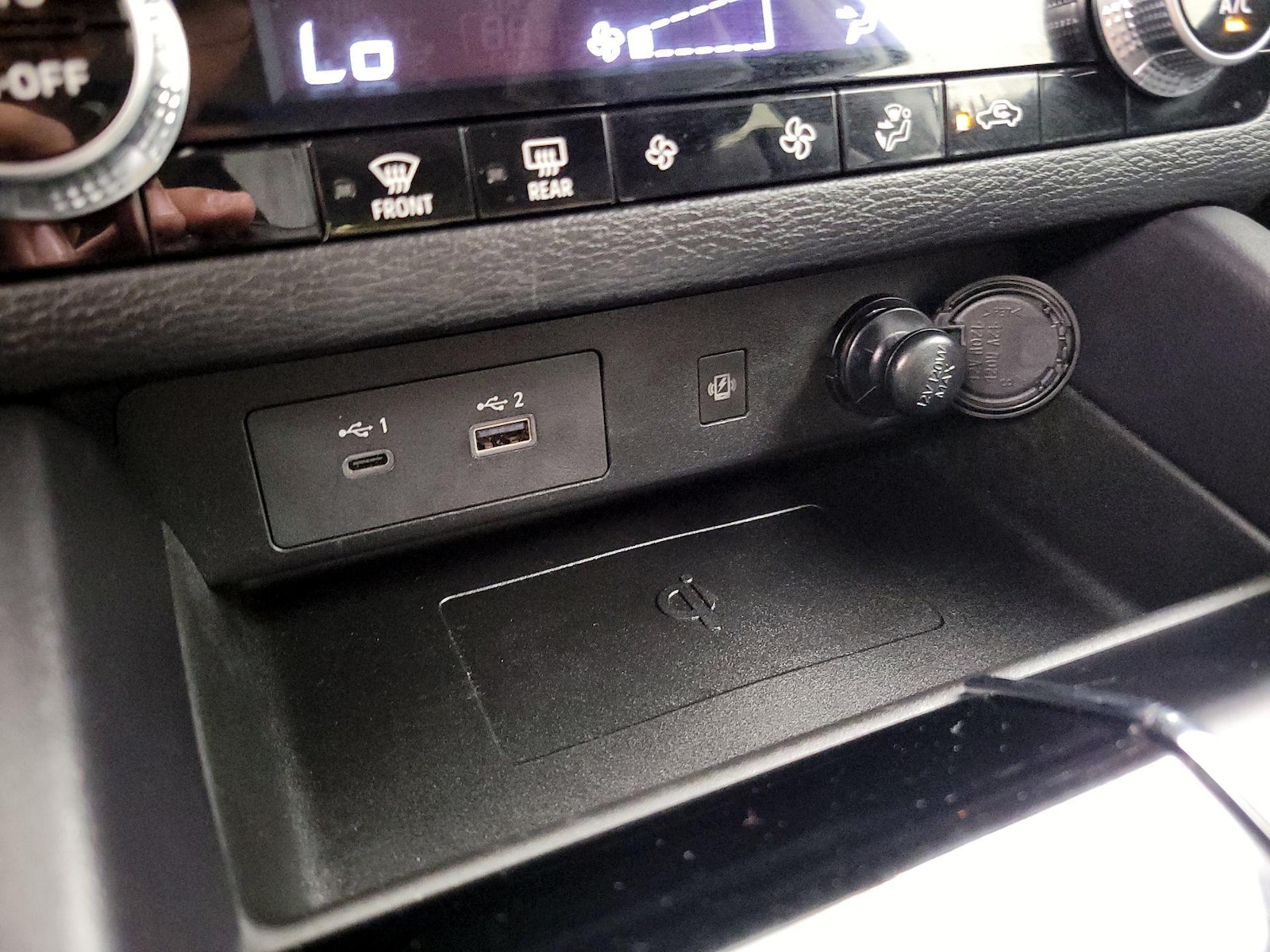2024 Mitsubishi Outlander SE - Photo 20