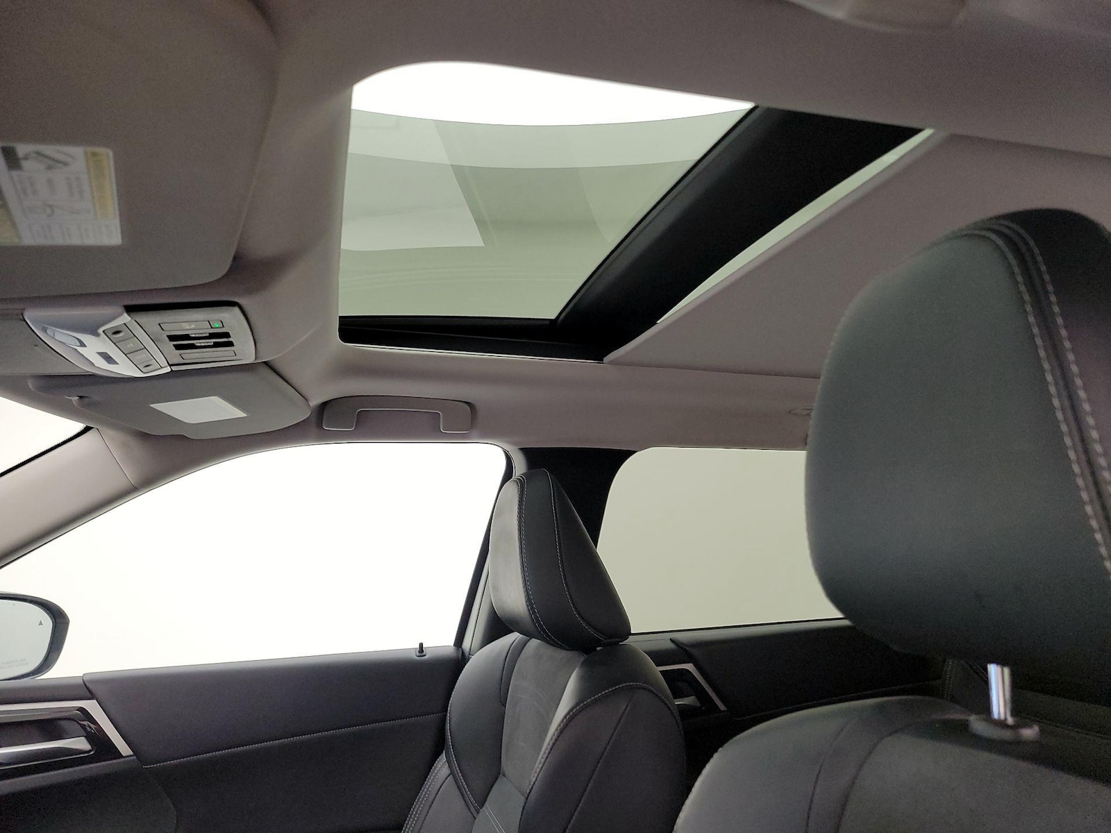 2024 Mitsubishi Outlander SE - Photo 21