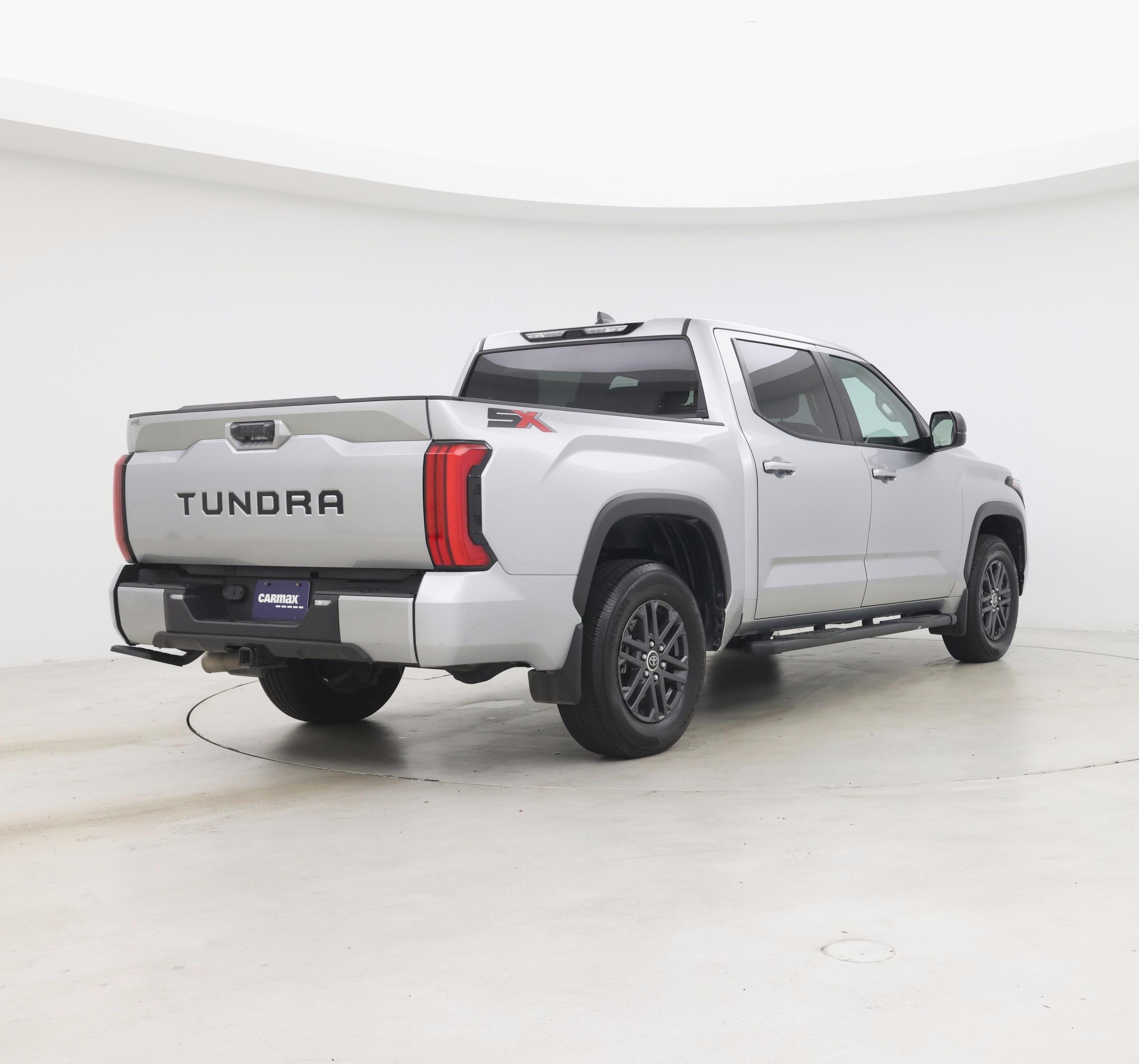 Thumbnail: 2024 Toyota Tundra - 8