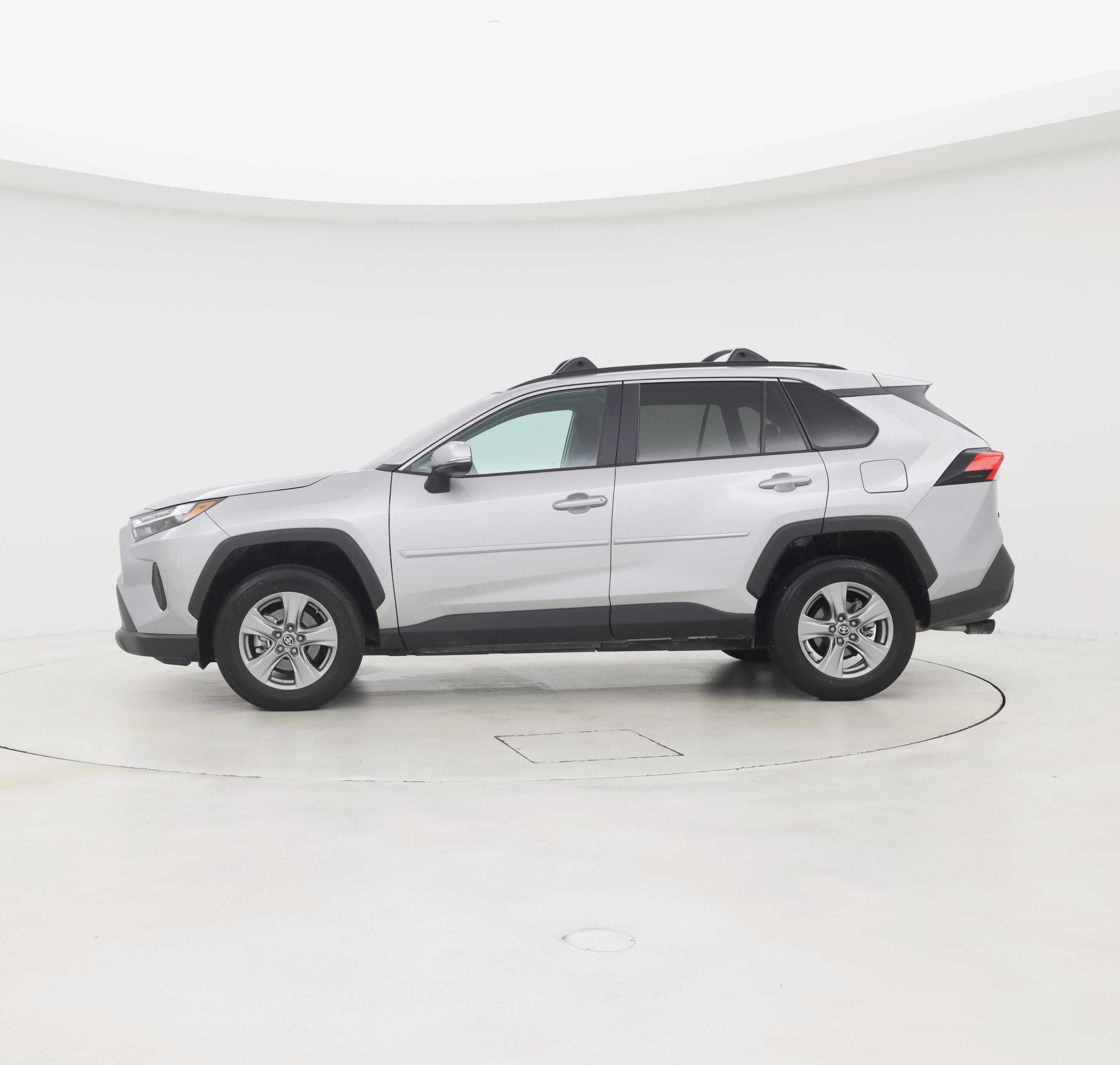 Thumbnail: 2025 Toyota RAV4 - 3