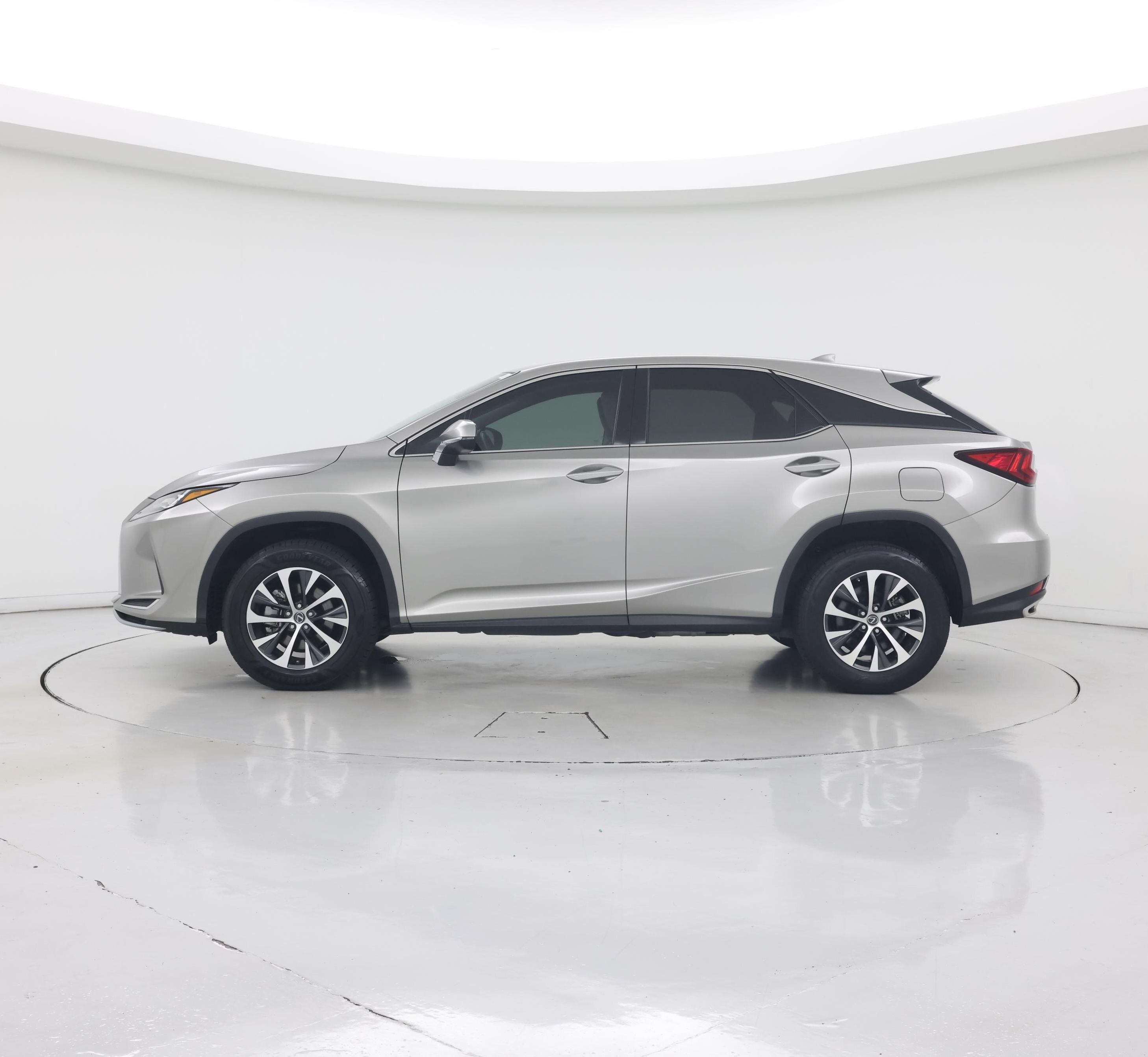 Thumbnail: 2022 Lexus RX - 3