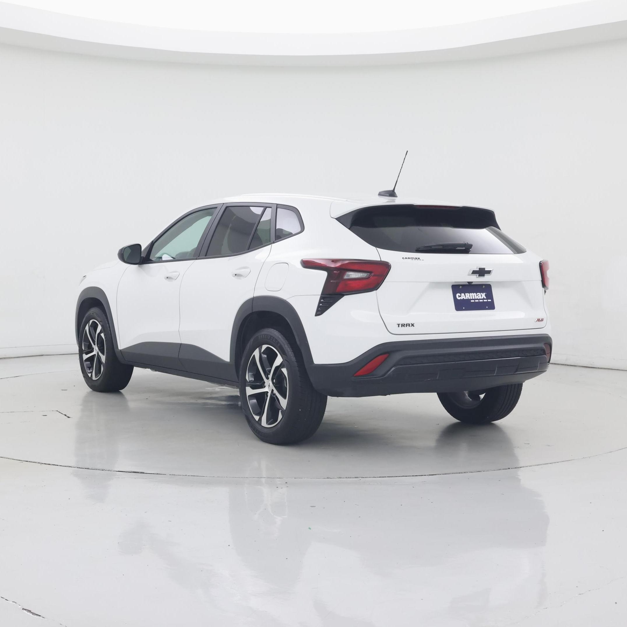 Thumbnail: 2025 Chevrolet Trax - 2