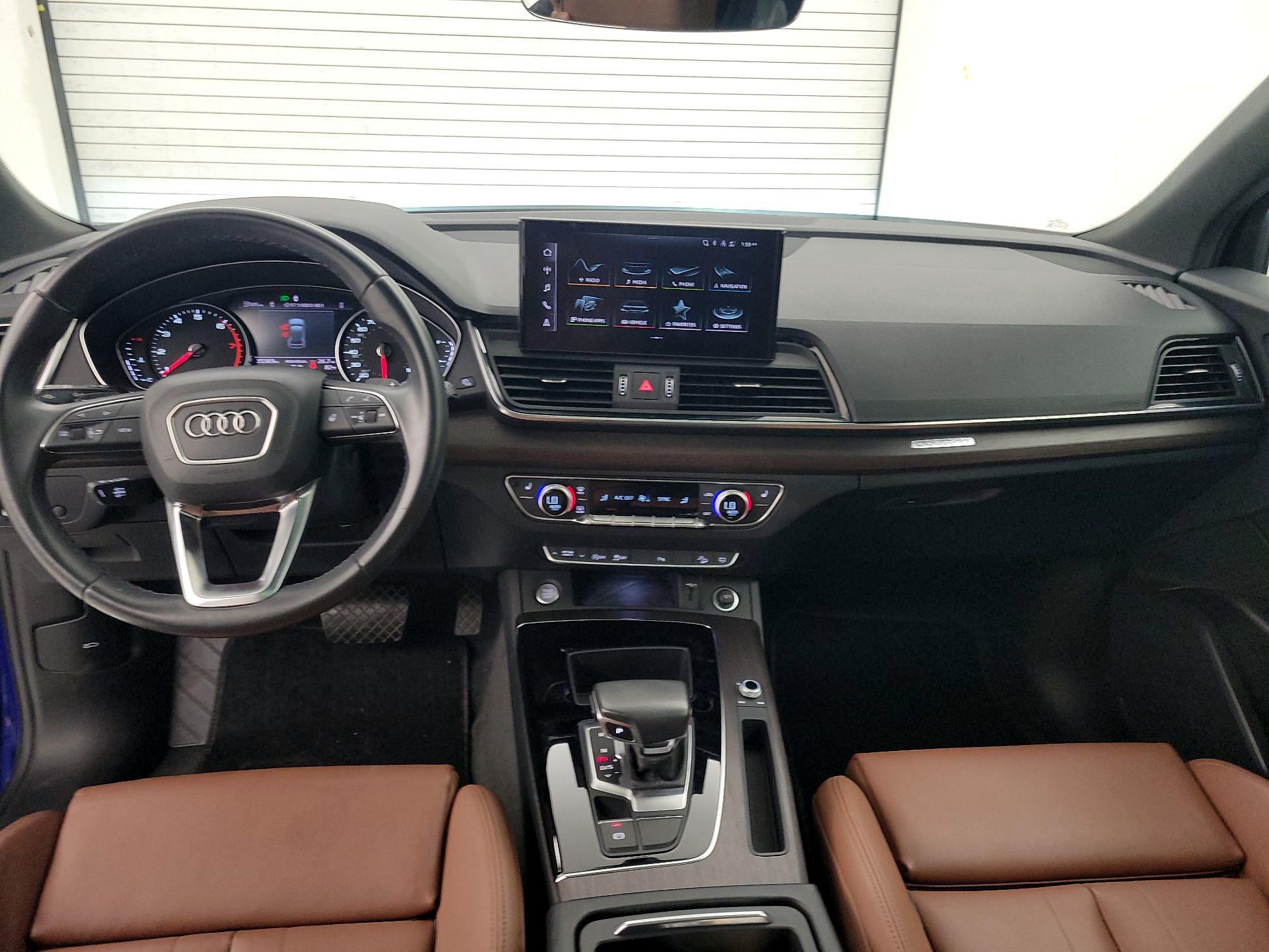 Thumbnail: 2022 Audi Q5 - 9