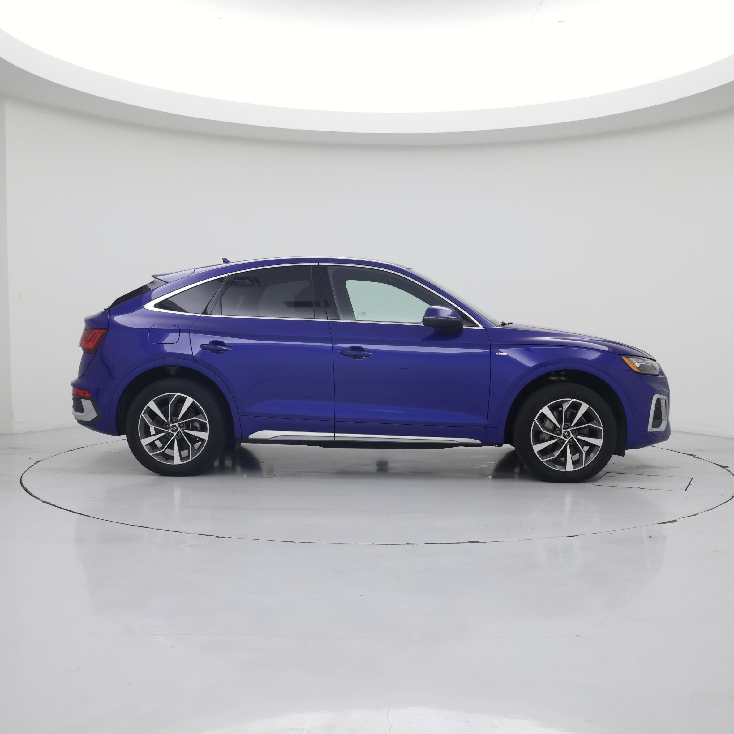 Thumbnail: 2022 Audi Q5 - 7