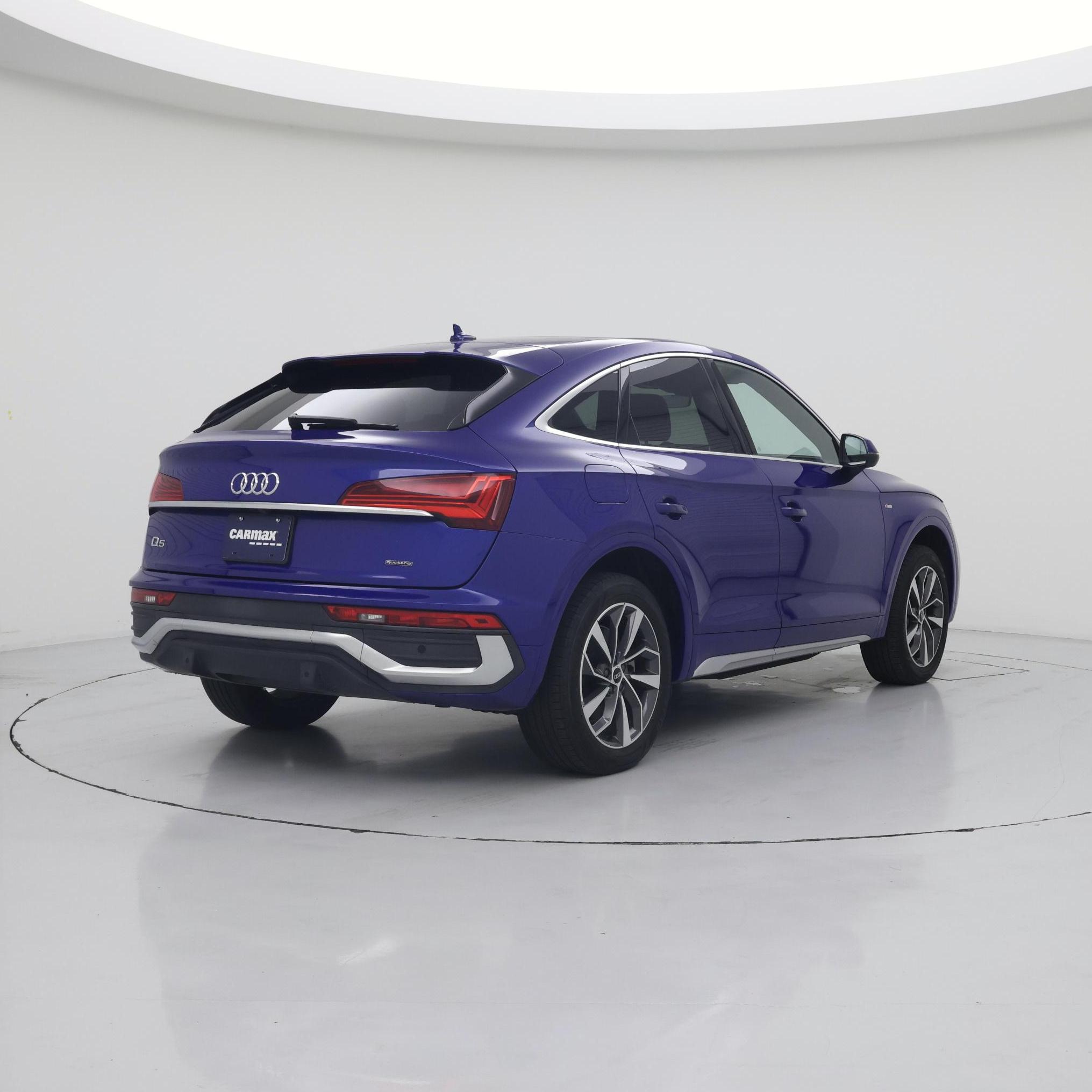 Thumbnail: 2022 Audi Q5 - 8