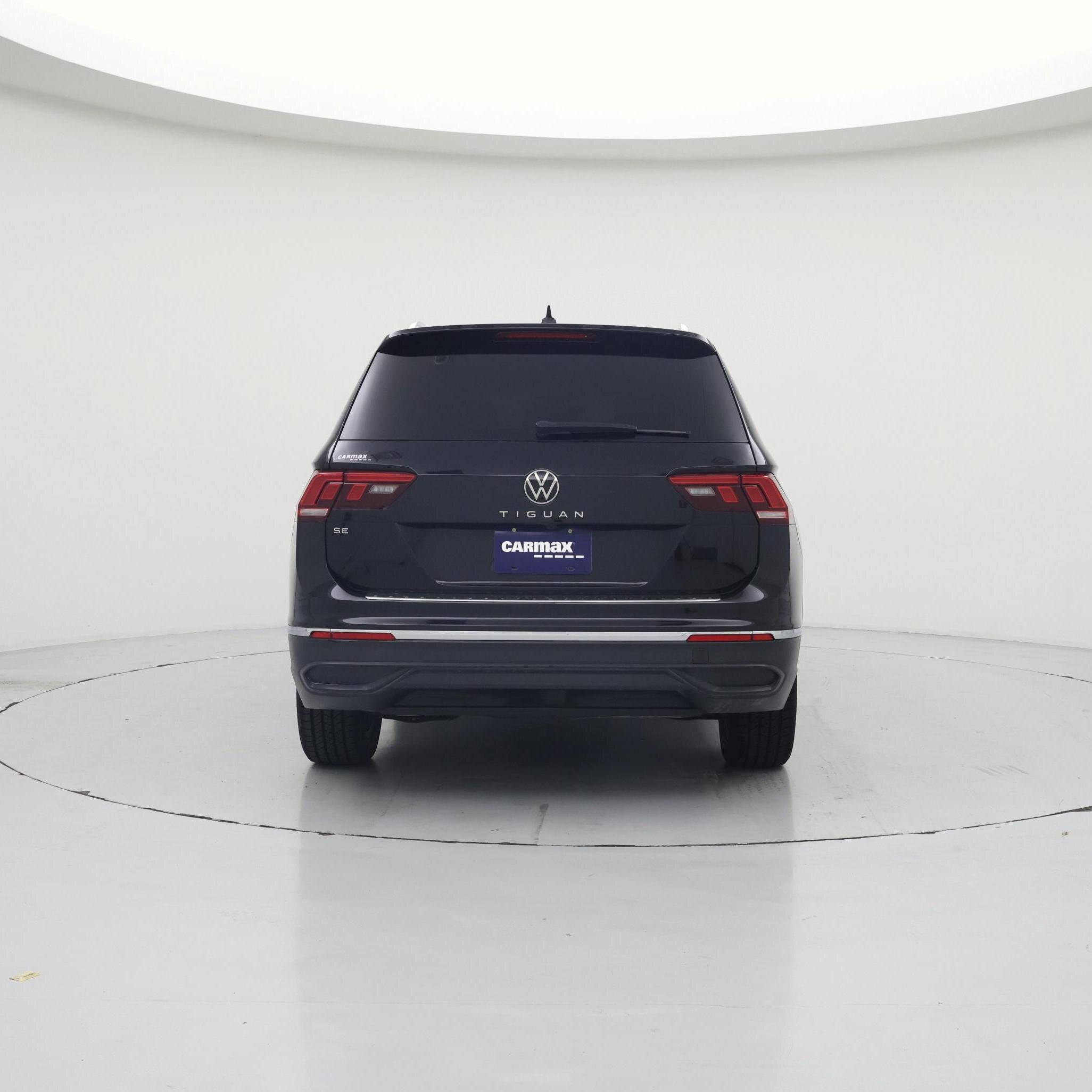 Thumbnail: 2023 Volkswagen Tiguan - 6