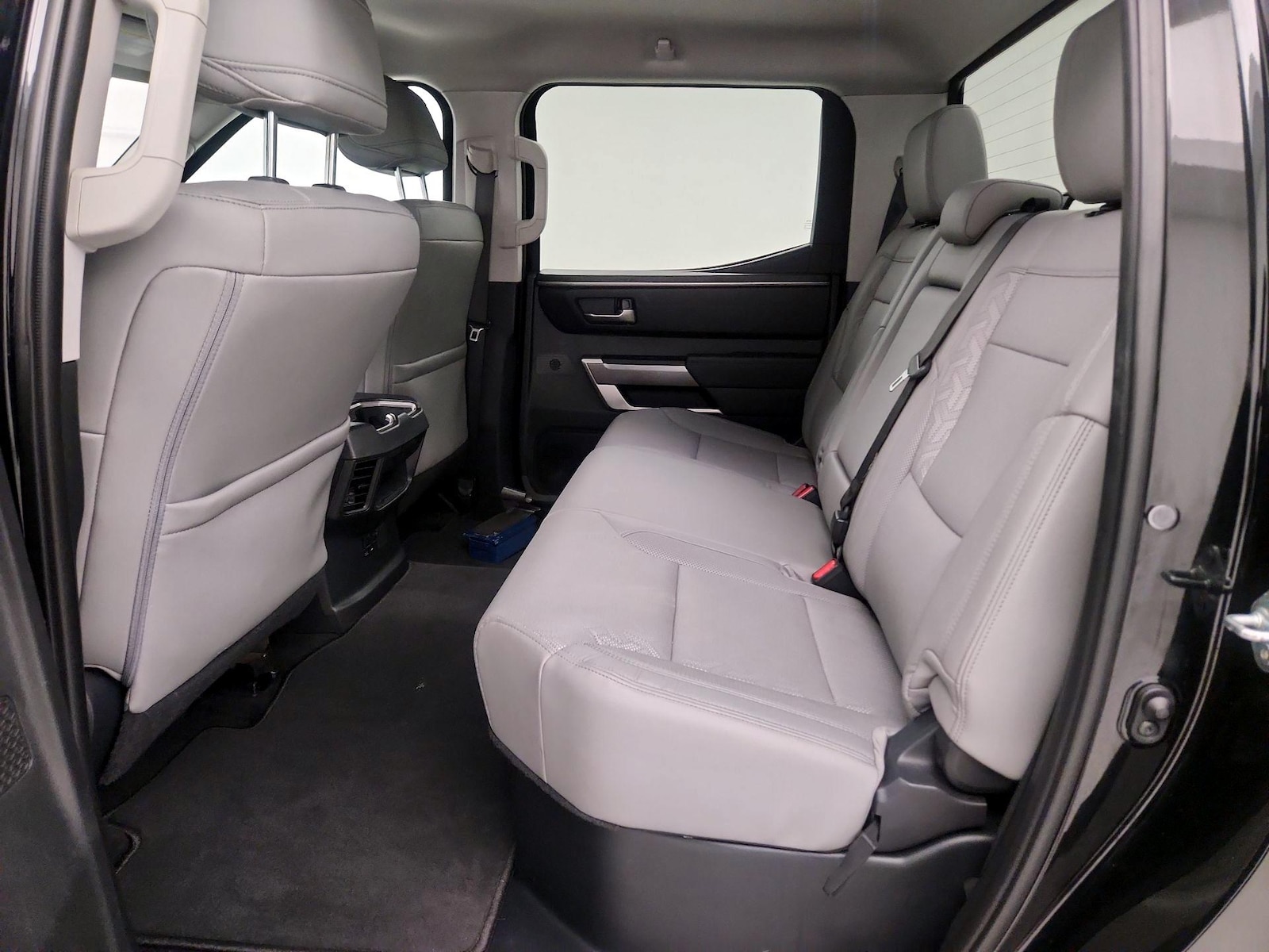 2024 Toyota Tundra SR5 - Photo 18