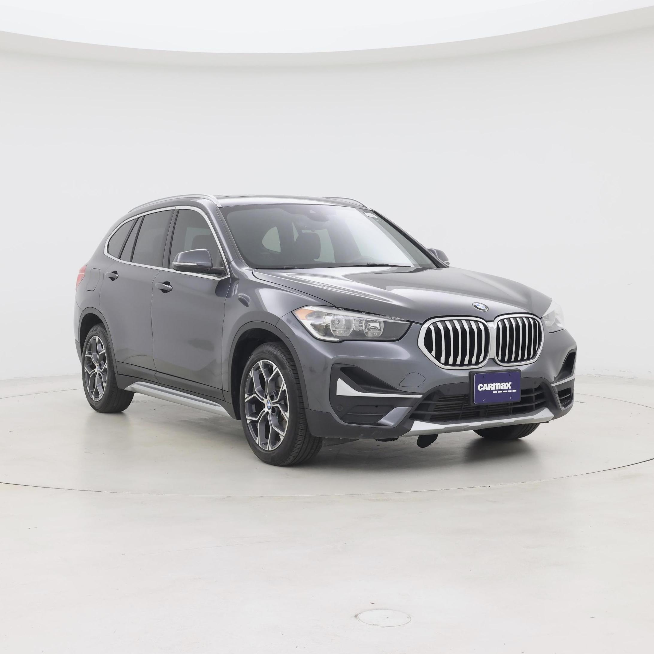 Gray 2022 BMW X1 SUV / Crossover Front-Wheel Drive Automatic