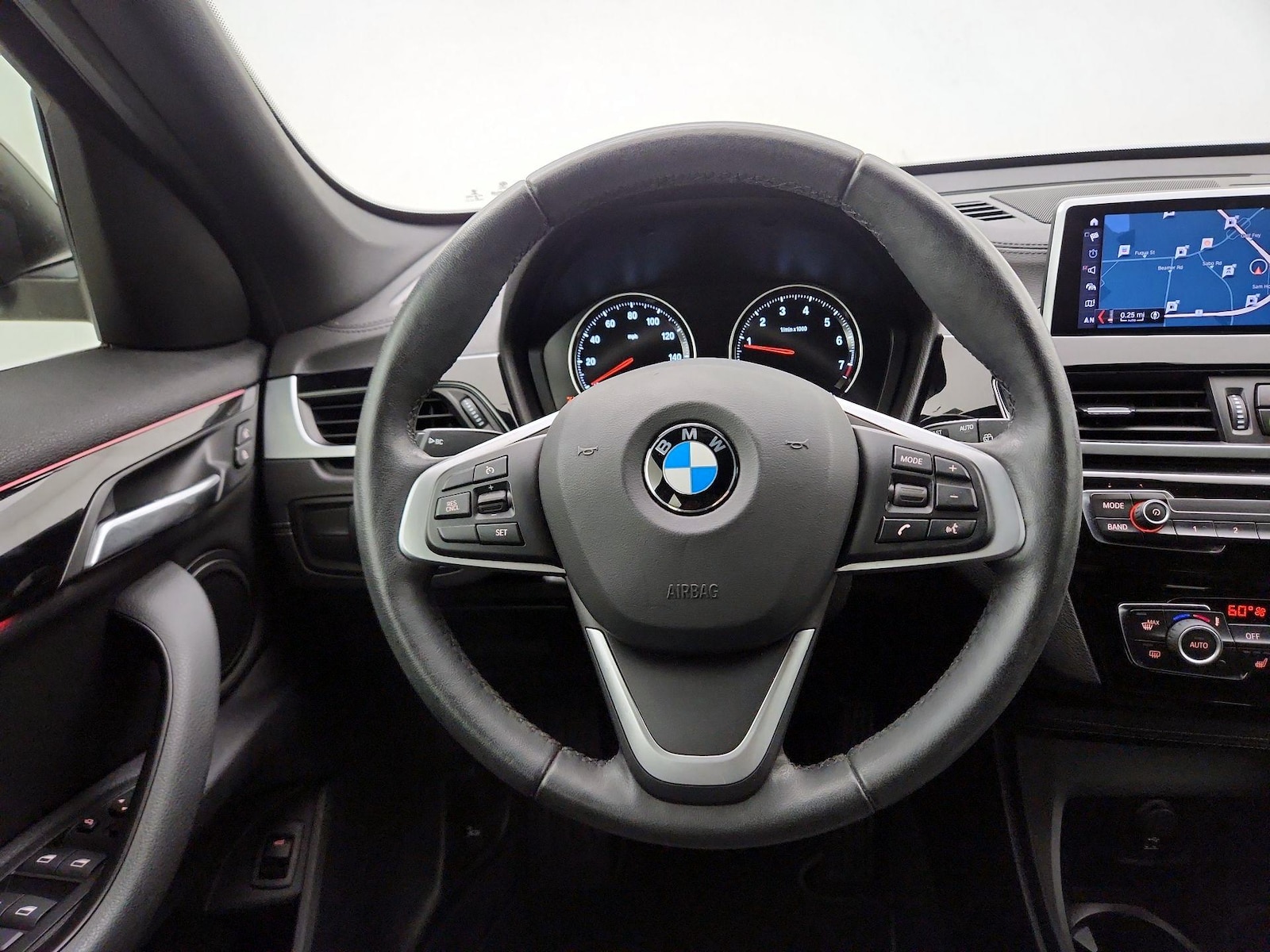 2022 BMW X1 28i - Photo 11