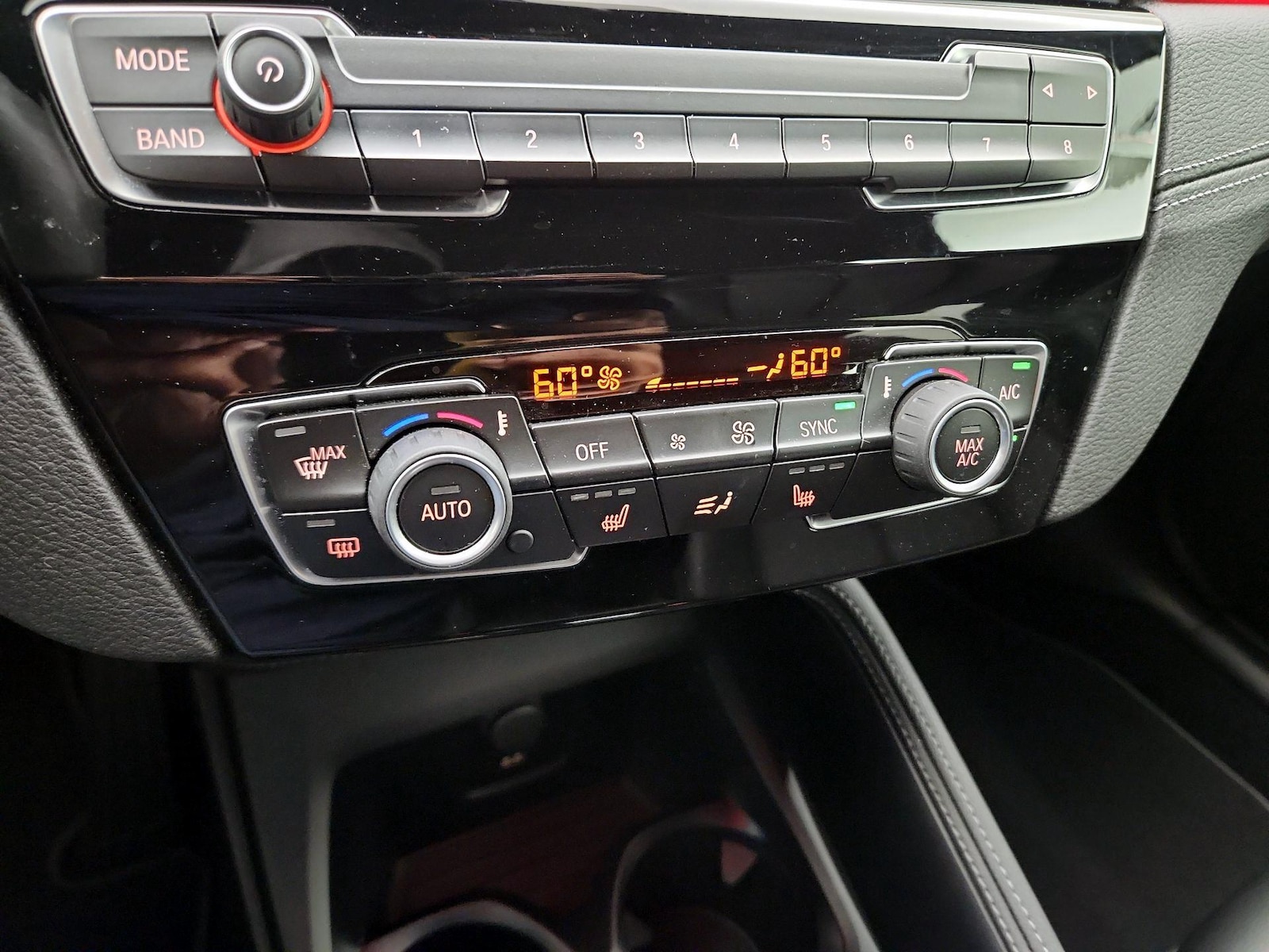2022 BMW X1 28i - Photo 18