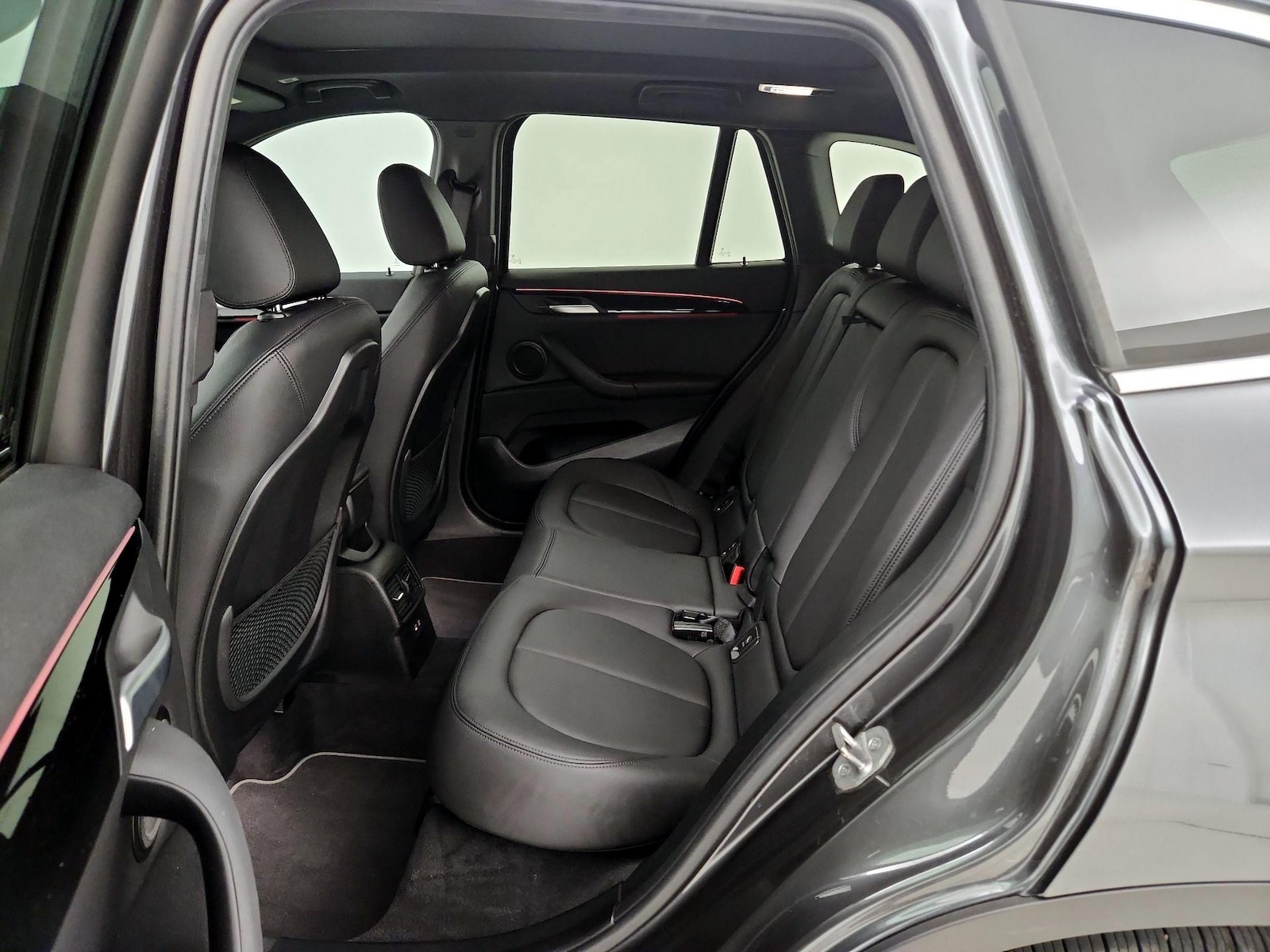 2022 BMW X1 28i - Photo 22