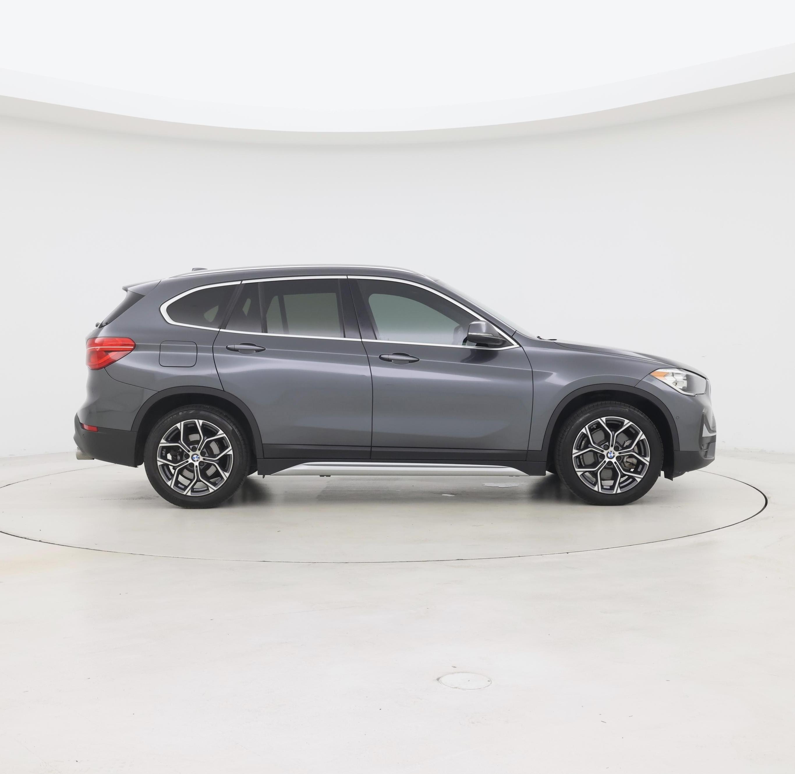 Thumbnail: 2022 BMW X1 - 7