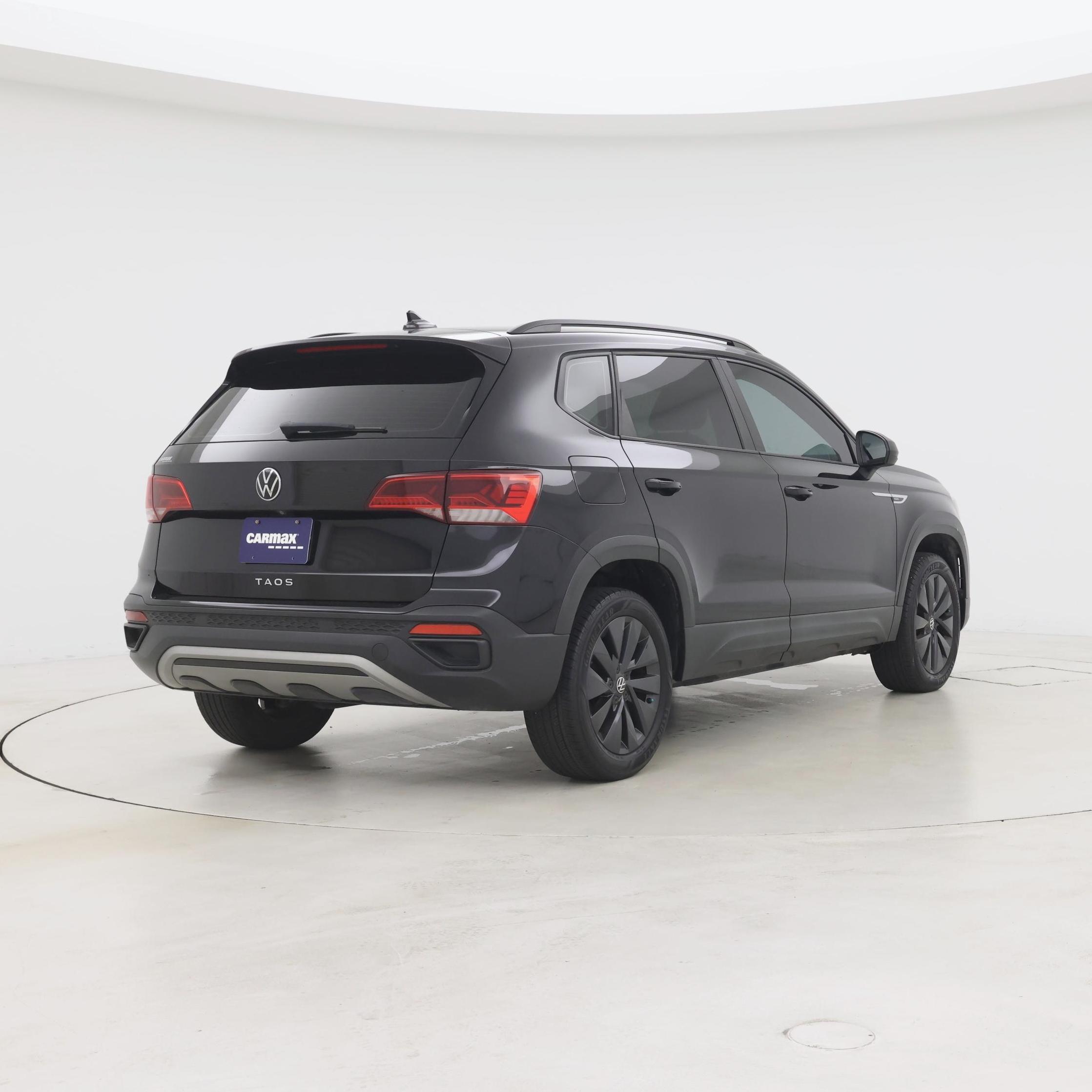 Thumbnail: 2022 Volkswagen Taos - 8