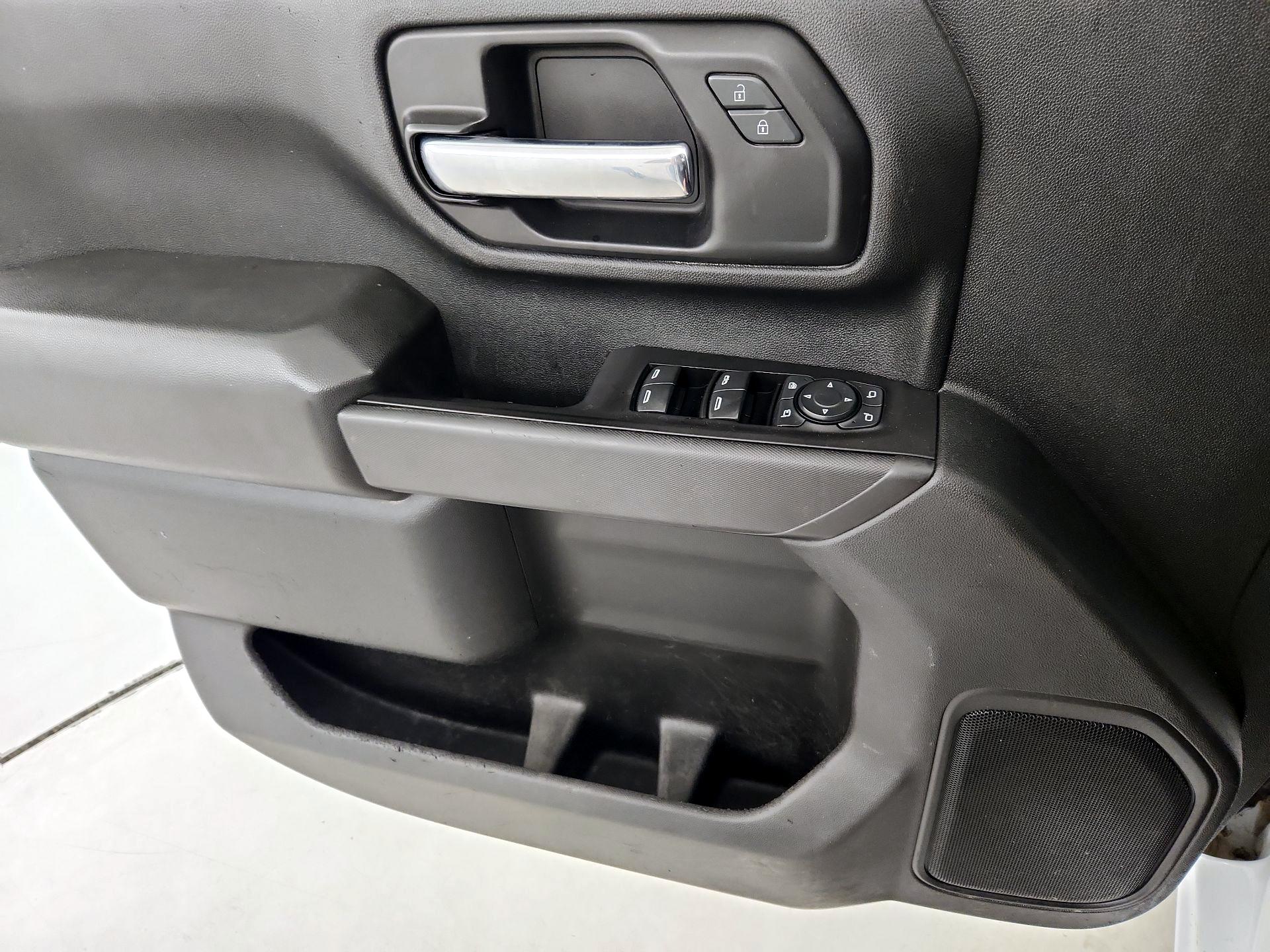 Thumbnail: 2020 Chevrolet Silverado 2500 - 12