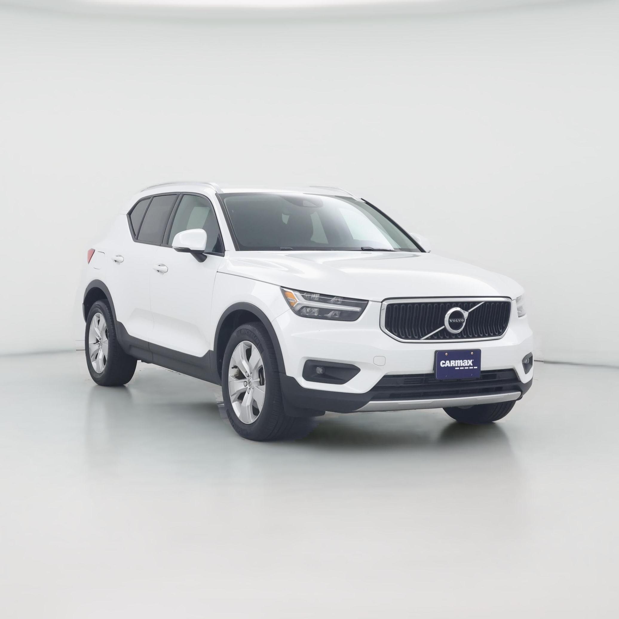 Thumbnail: 2021 Volvo XC40 - 1