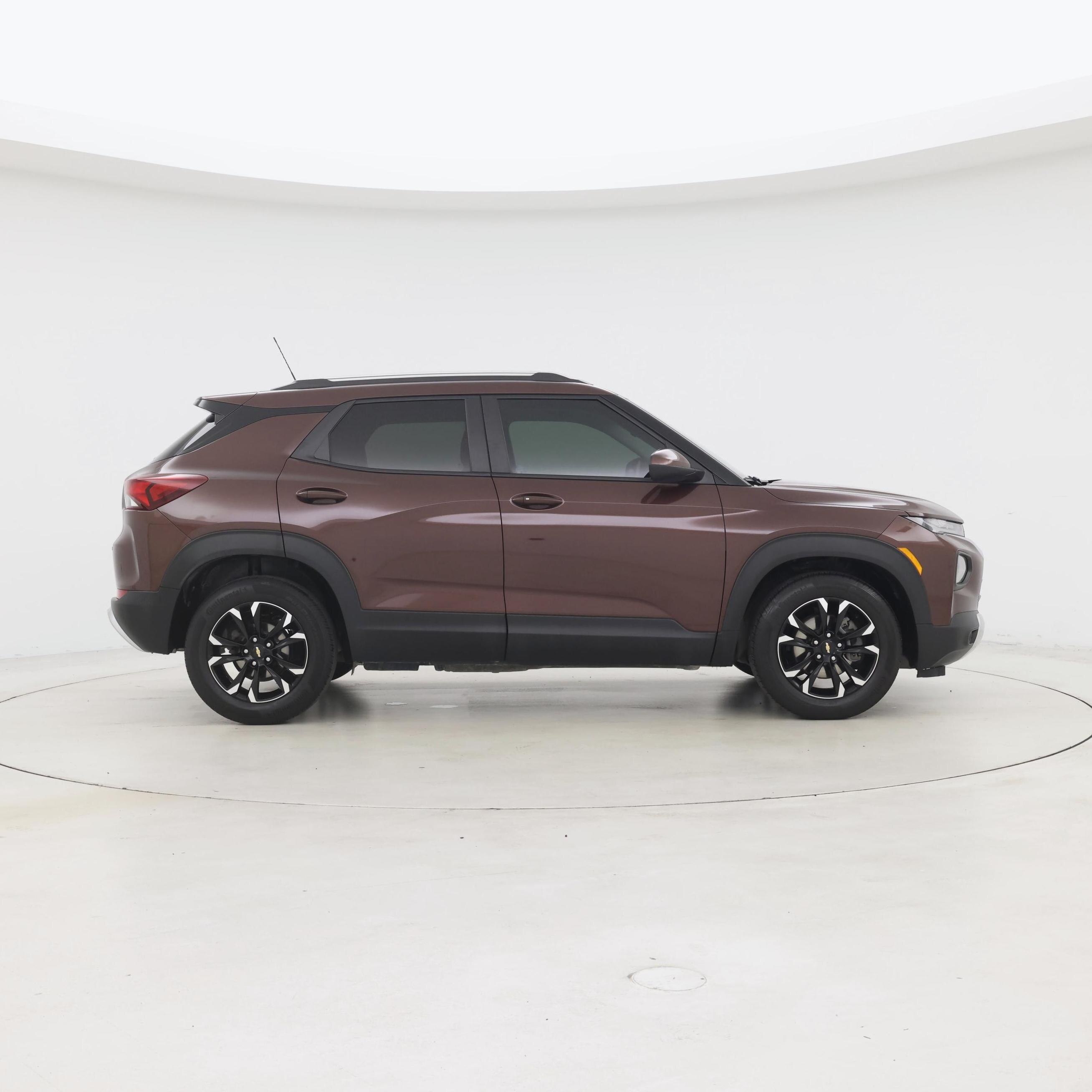 Thumbnail: 2023 Chevrolet TrailBlazer - 7