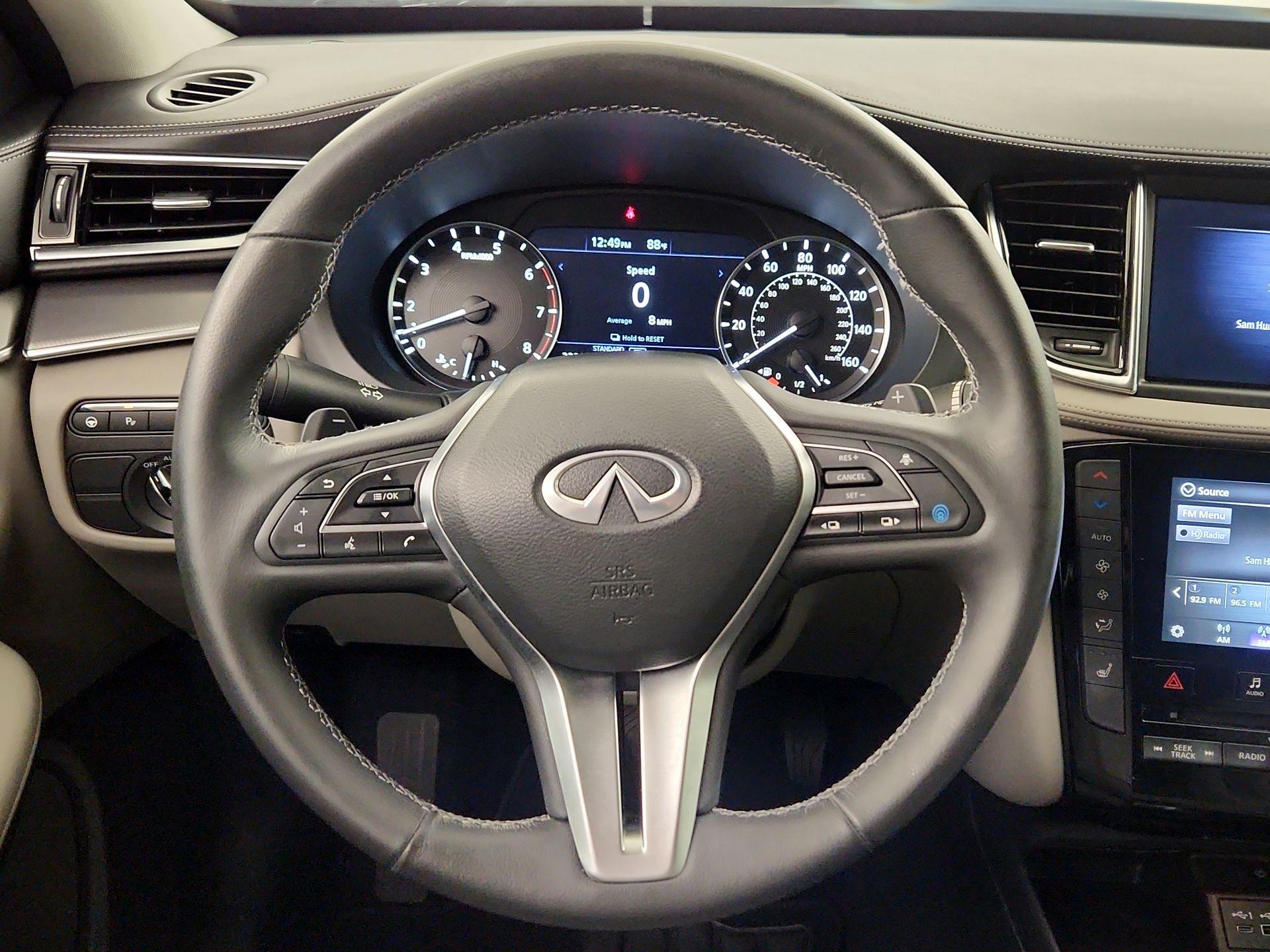 Thumbnail: 2023 INFINITI QX50 - 10