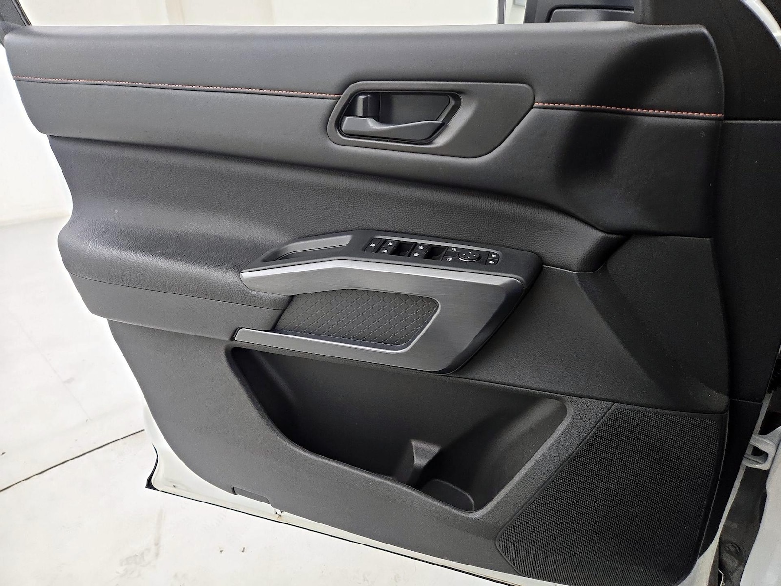 2025 Nissan Pathfinder Rock Creek - Photo 13