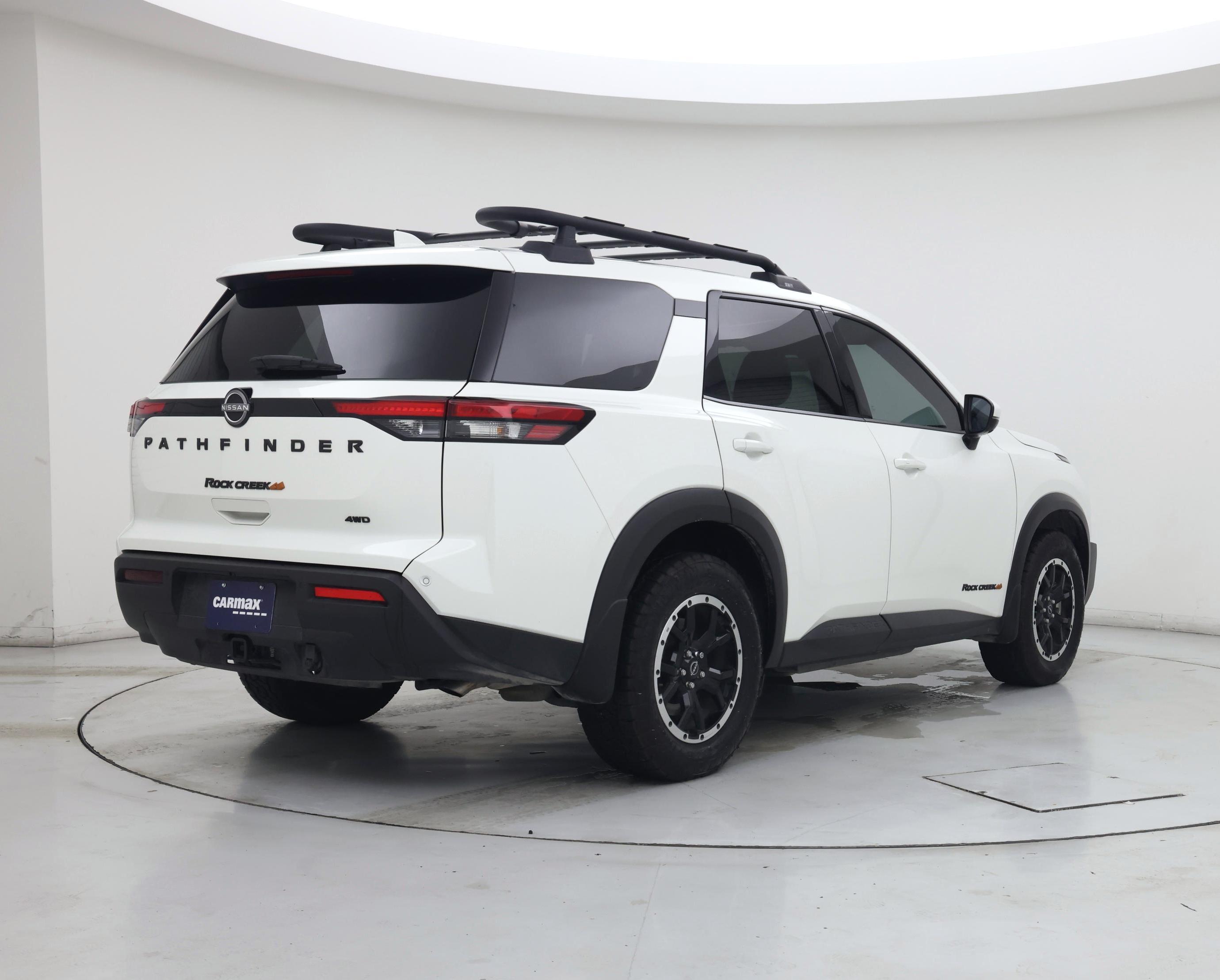 Thumbnail: 2025 Nissan Pathfinder - 8