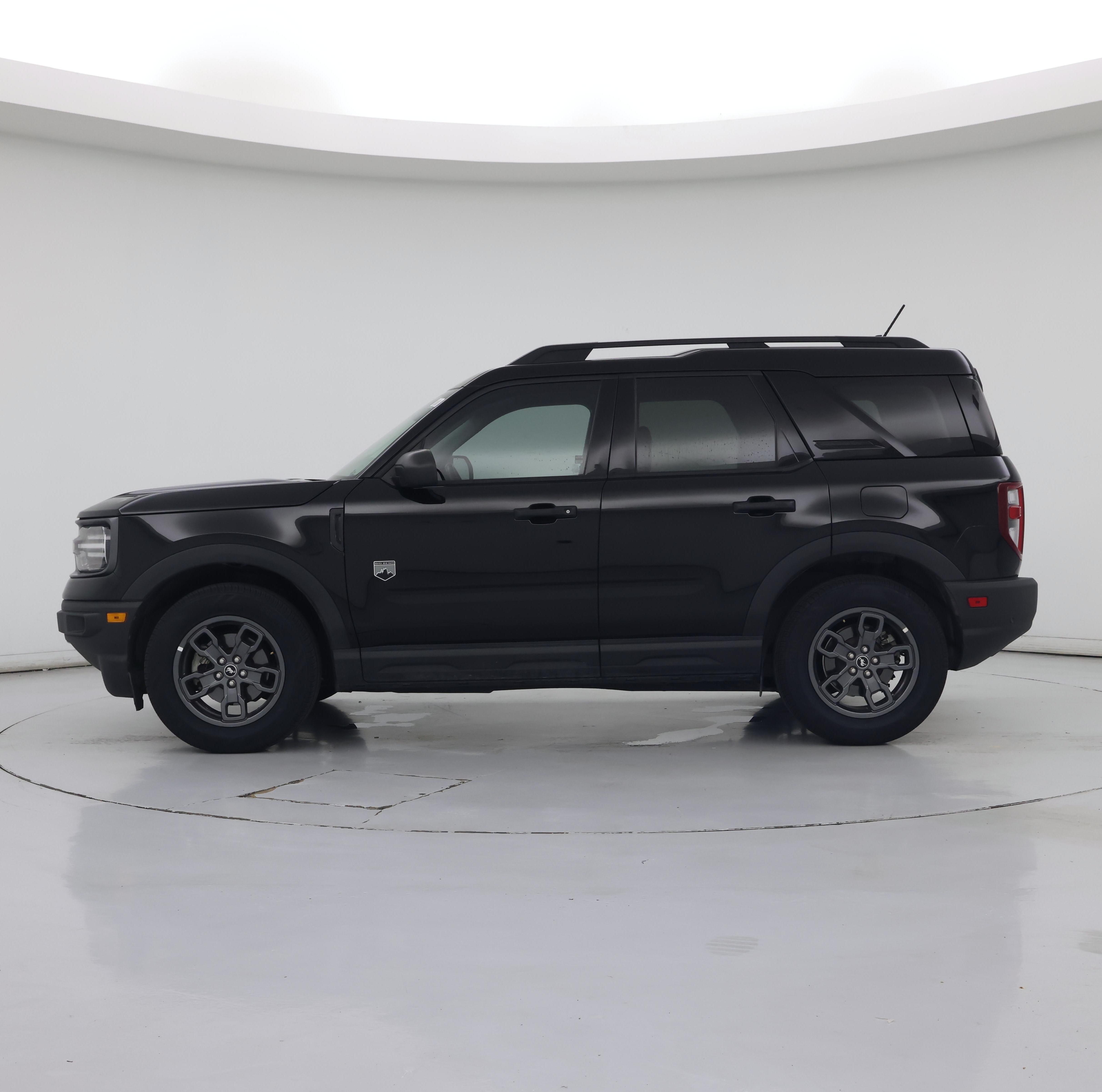 Thumbnail: 2023 Ford Bronco Sport - 3