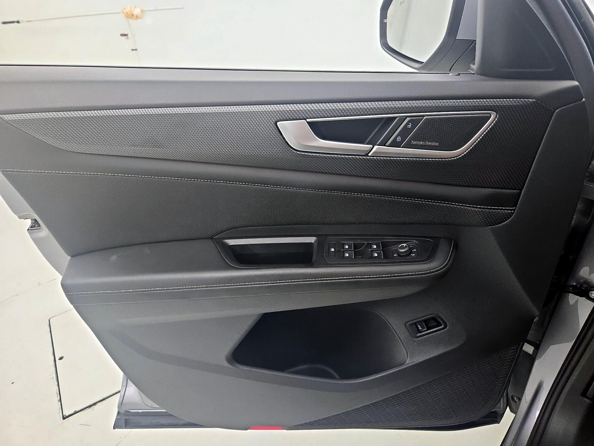 Thumbnail: 2024 Volkswagen Atlas - 12