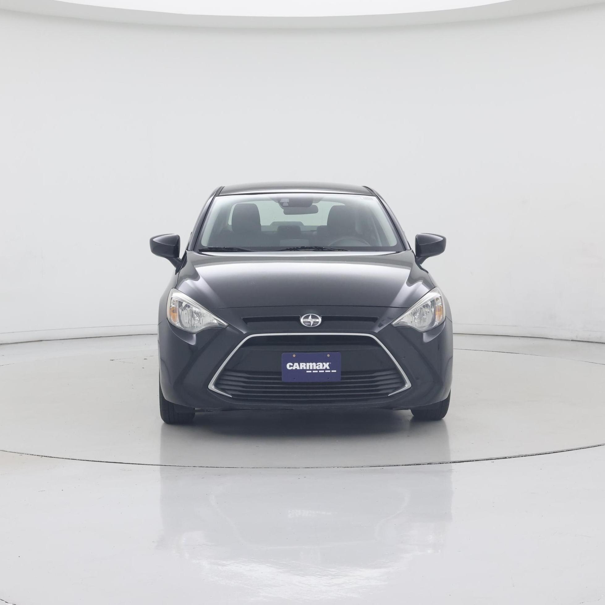 Thumbnail: 2016 Scion iA - 5
