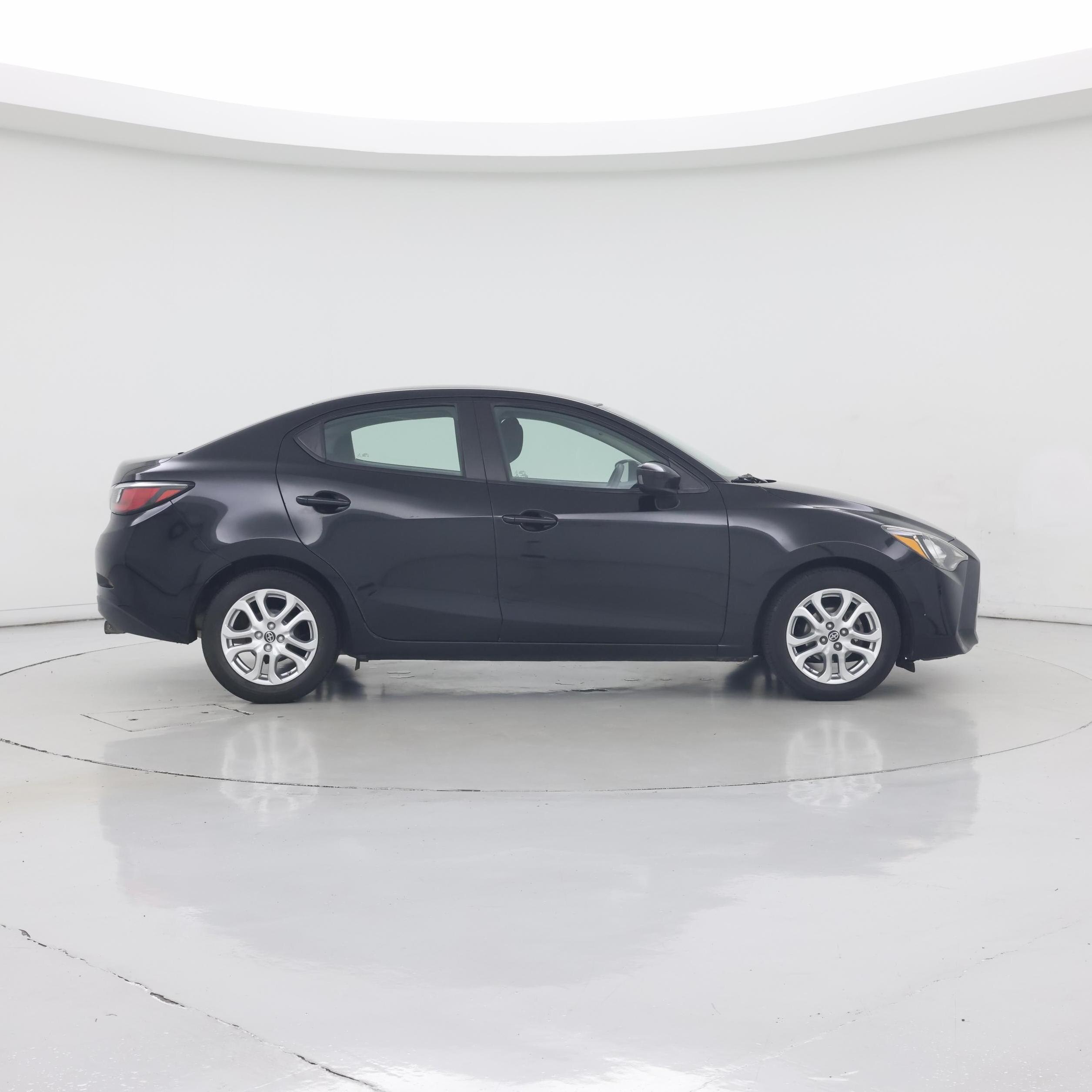 Thumbnail: 2016 Scion iA - 7